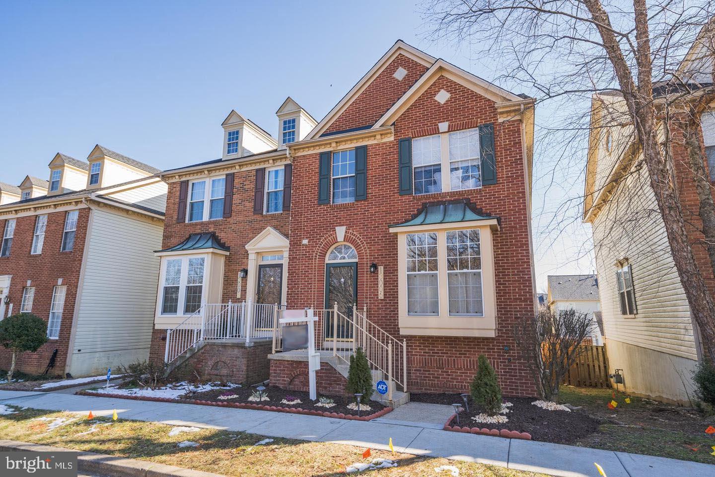 VILLAGE OF CLOPPERS MILL - Residential