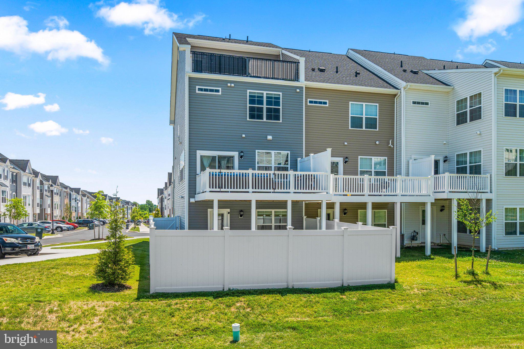 SYCAMORE RIDGE - Residential