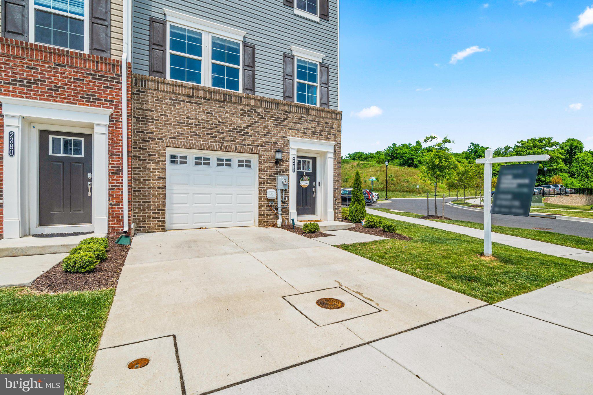 SYCAMORE RIDGE - Residential