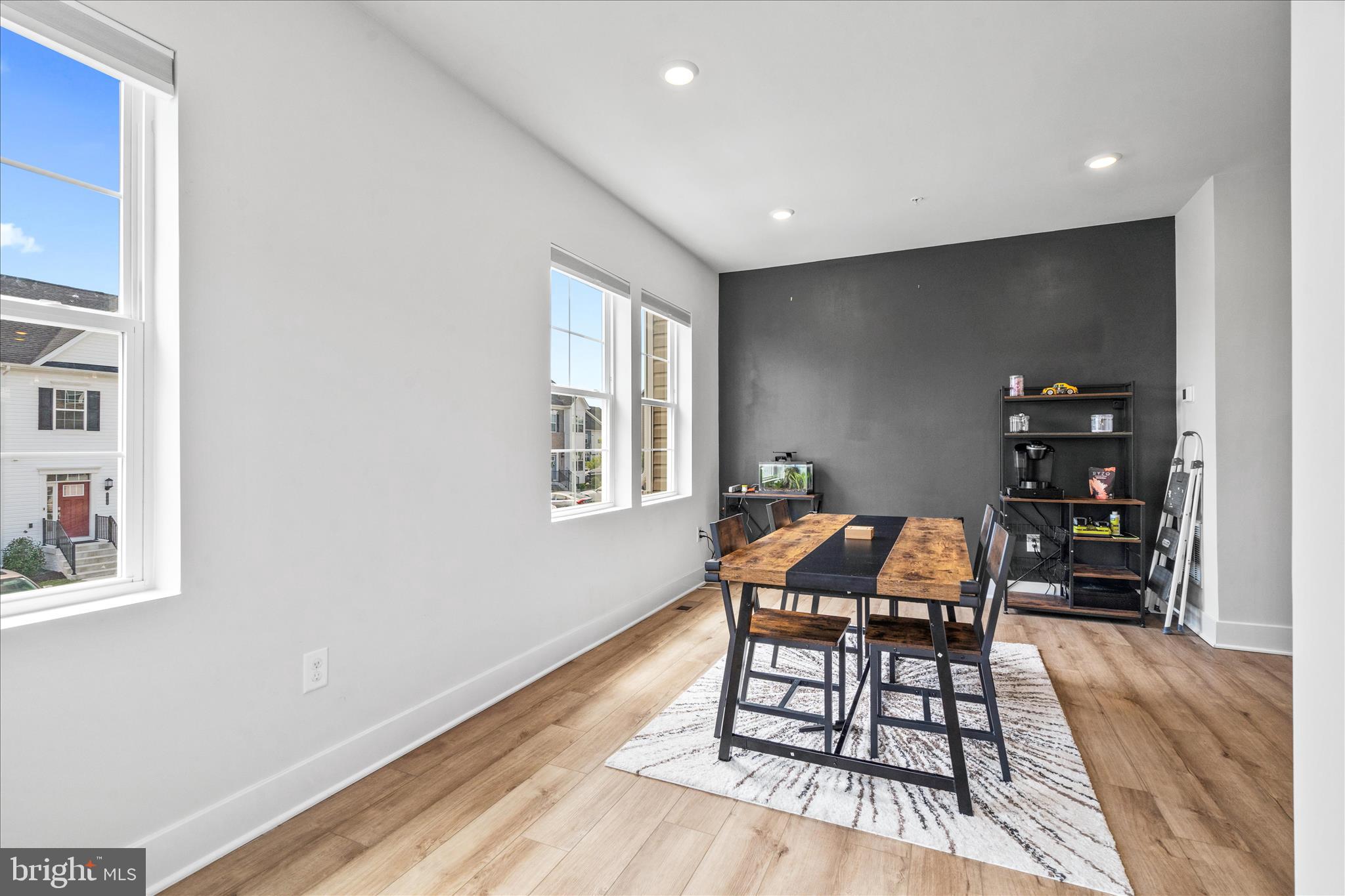SYCAMORE RIDGE - Residential