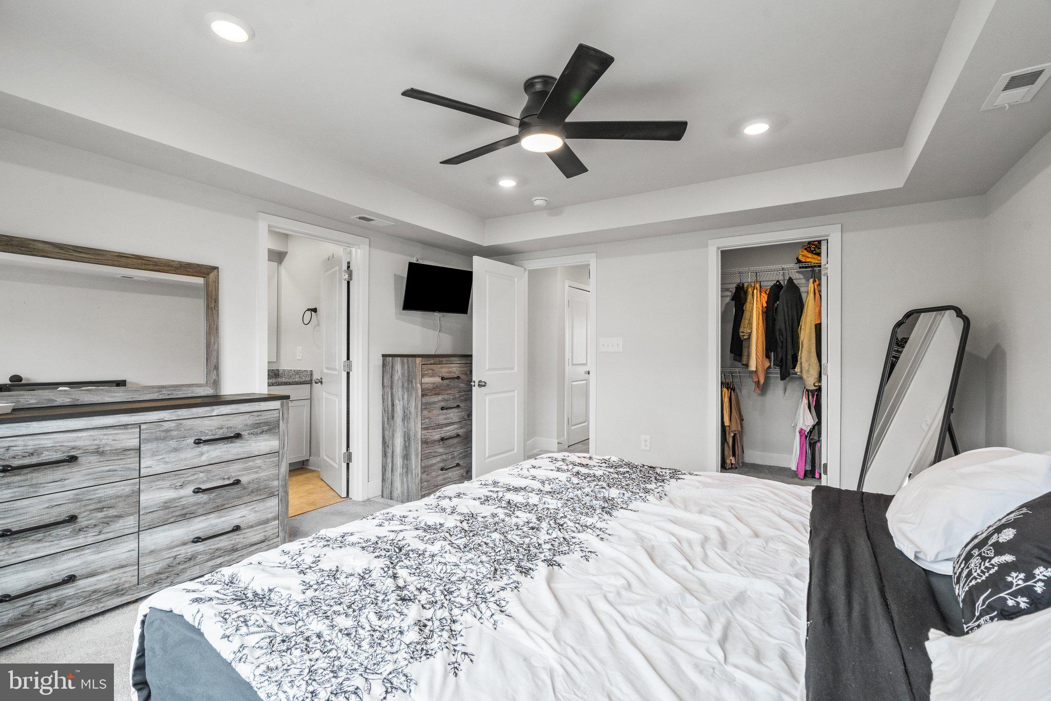 SYCAMORE RIDGE - Residential