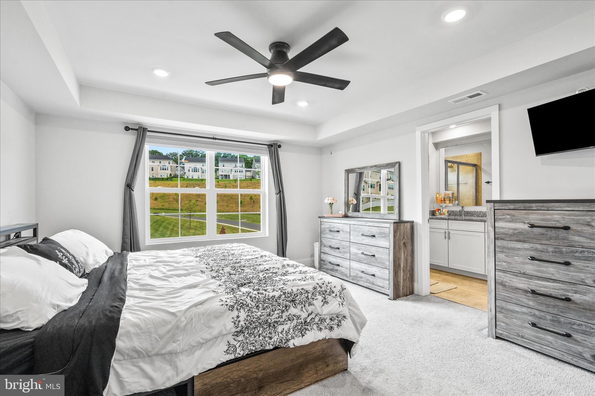 SYCAMORE RIDGE - Residential