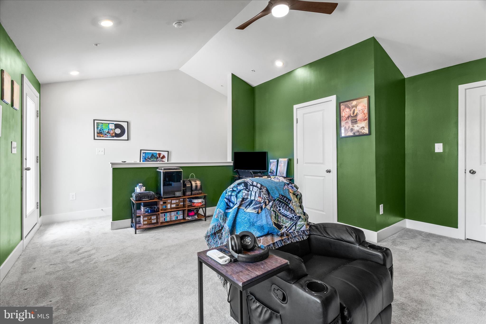SYCAMORE RIDGE - Residential