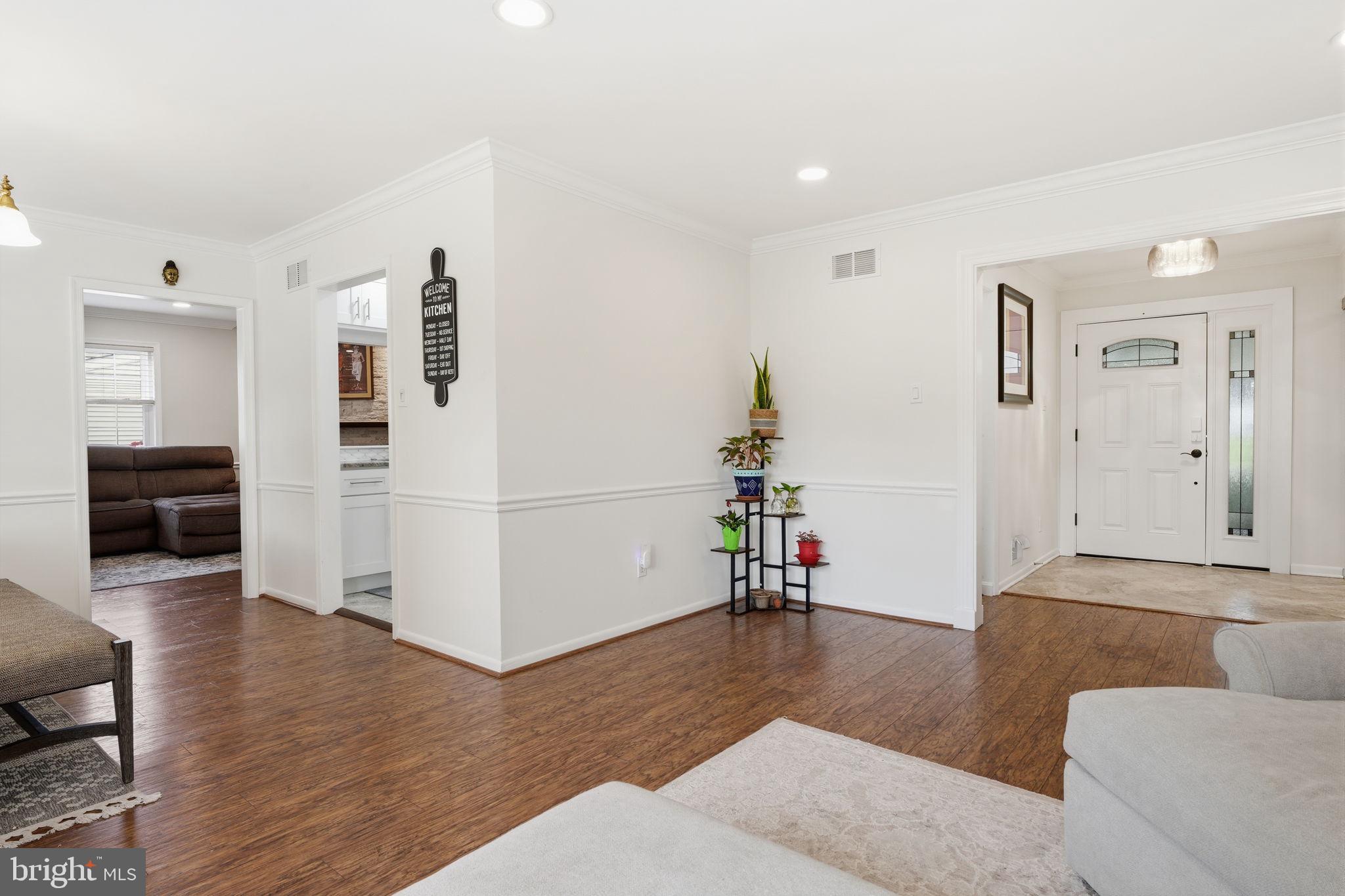 NEWTOWN CROSSING - Residential