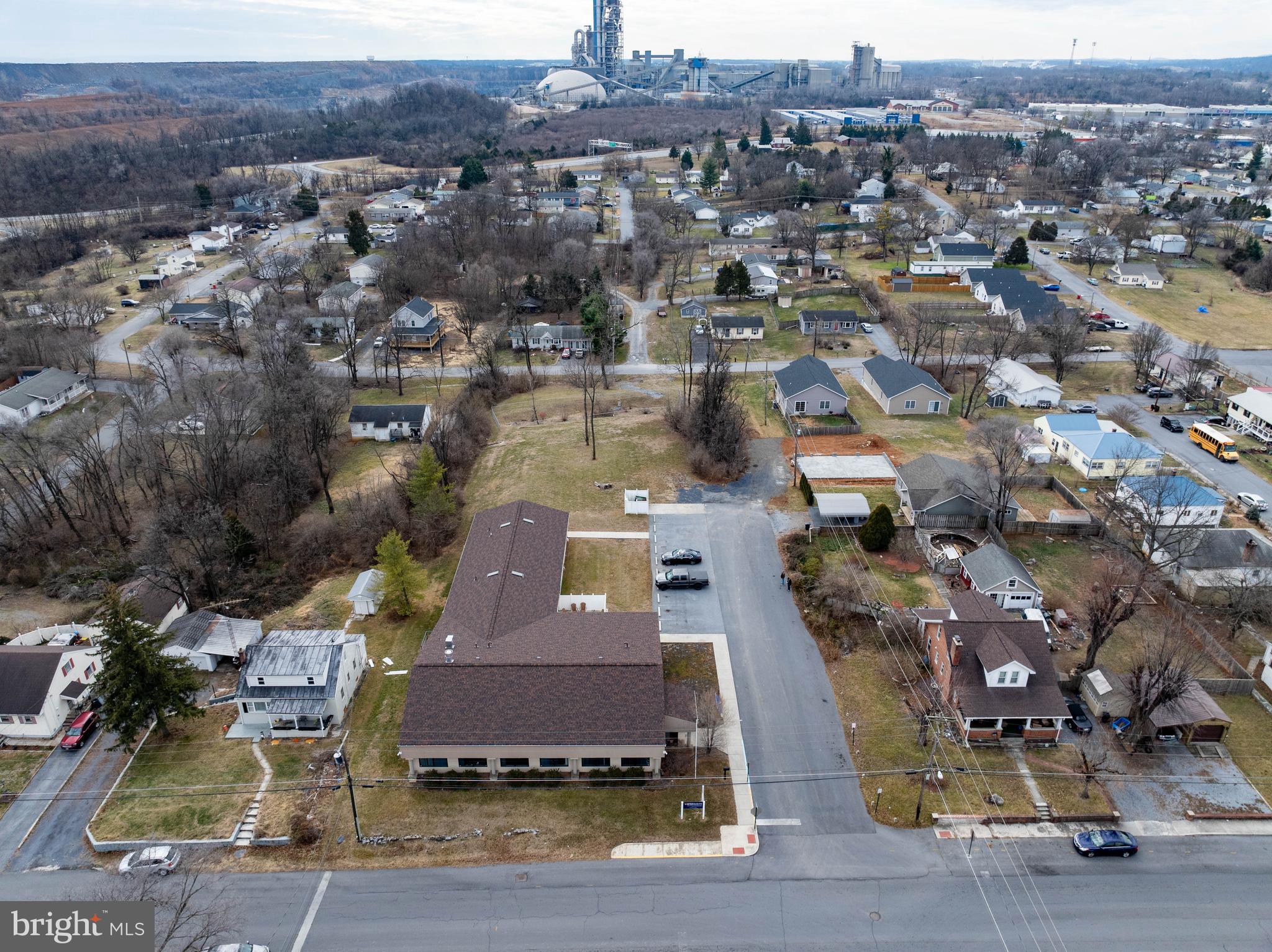 NORBOURNE - Commercial Sale