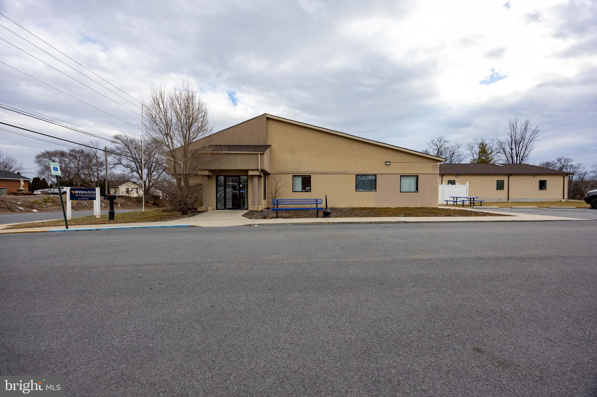 NORBOURNE - Commercial Sale