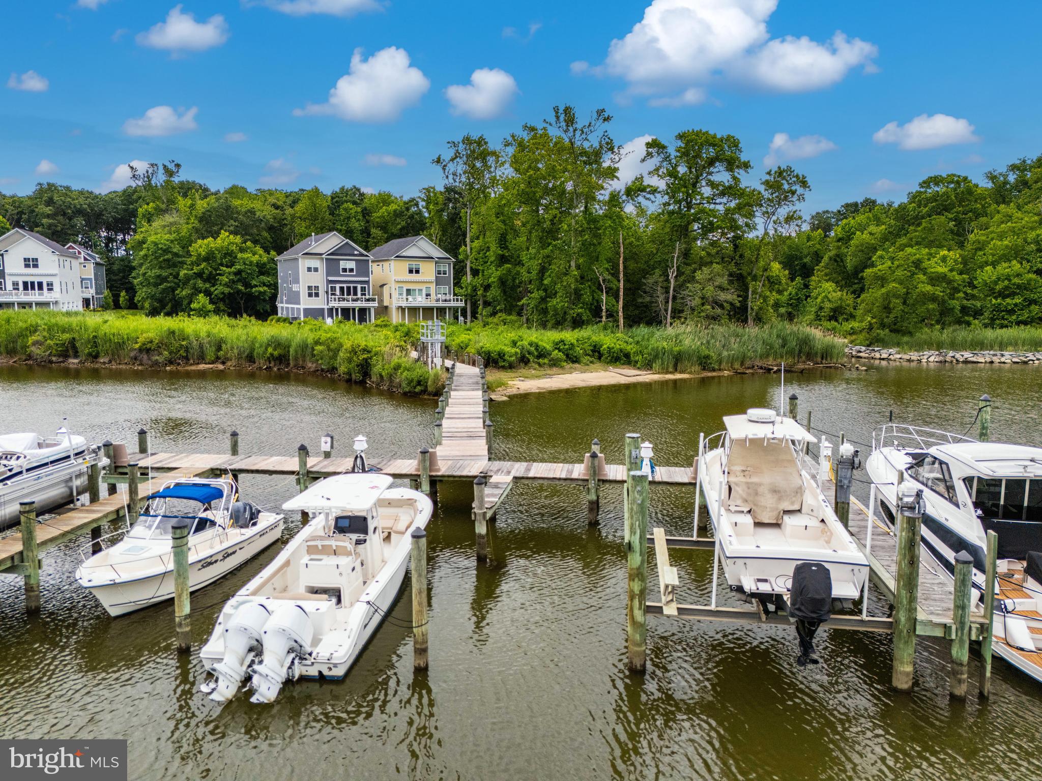 WATERS EDGE - Residential