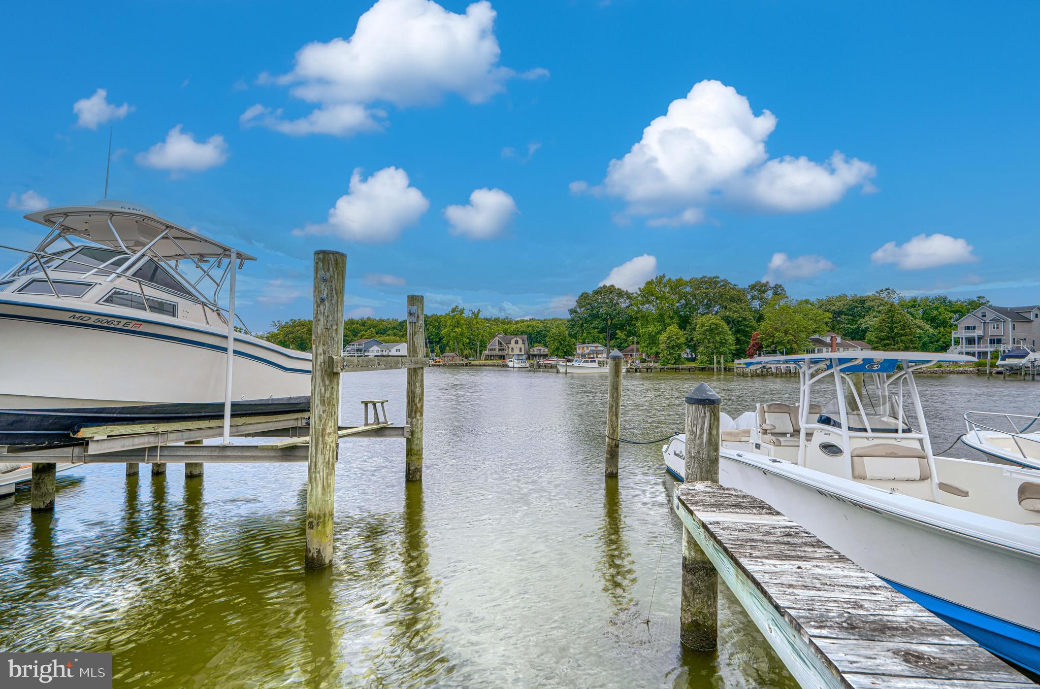 WATERS EDGE - Residential