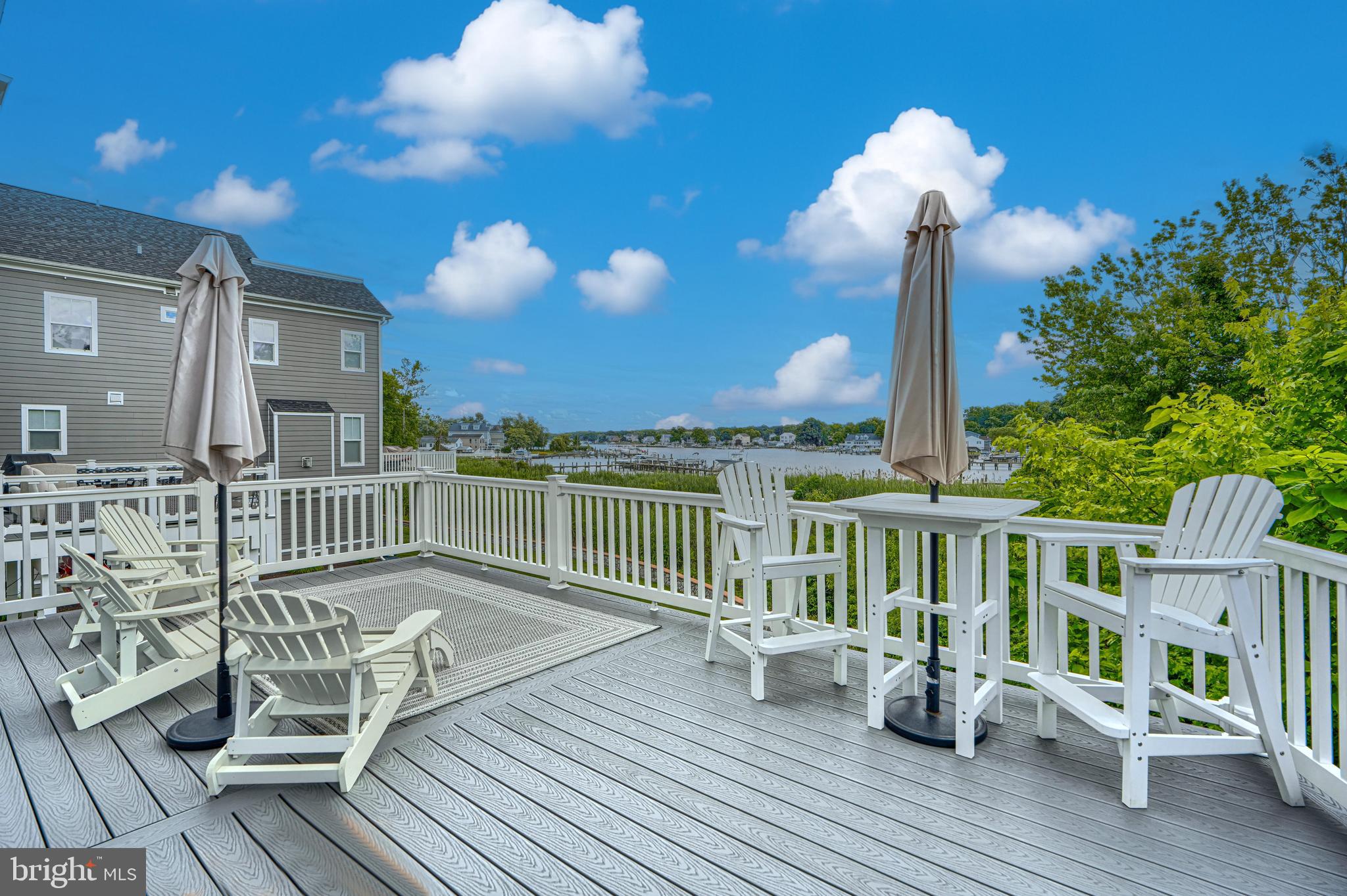 WATERS EDGE - Residential