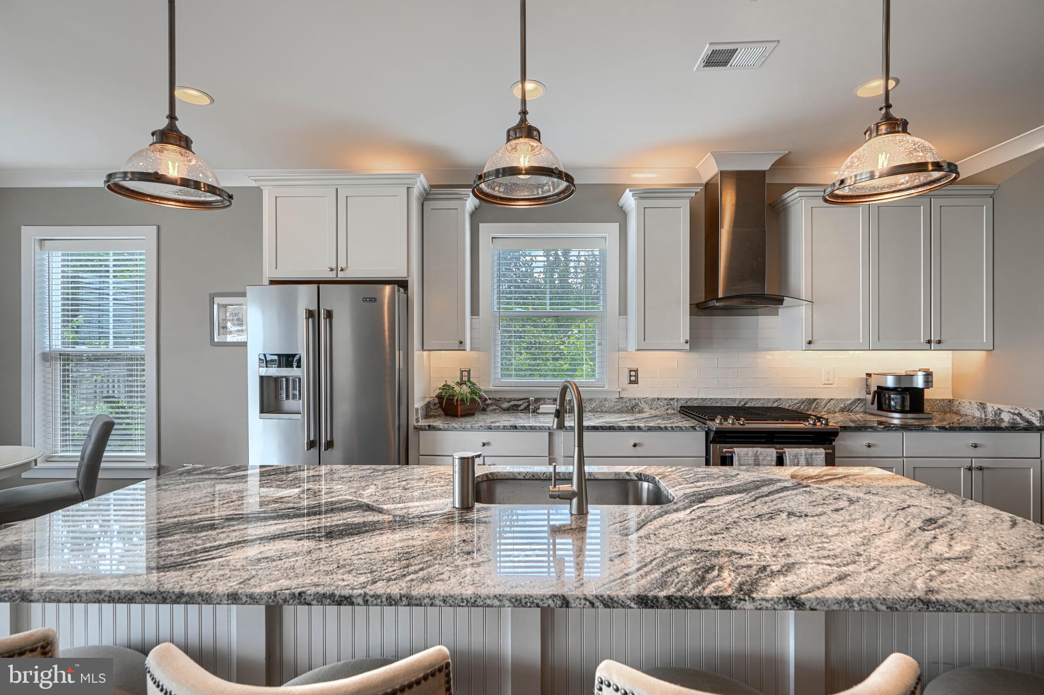 WATERS EDGE - Residential