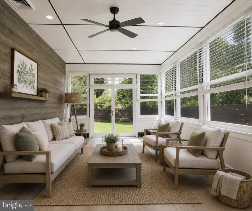 ROSE TREE WOODS - Residential