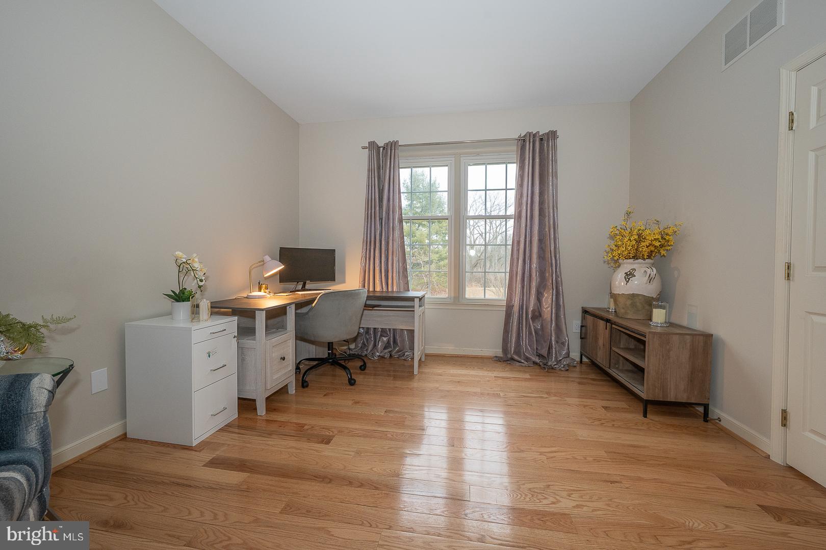 SUMMERHILL - Residential
