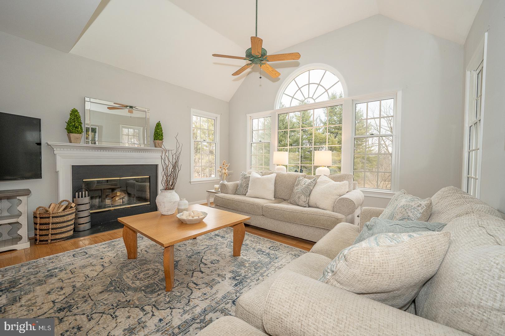 SUMMERHILL - Residential