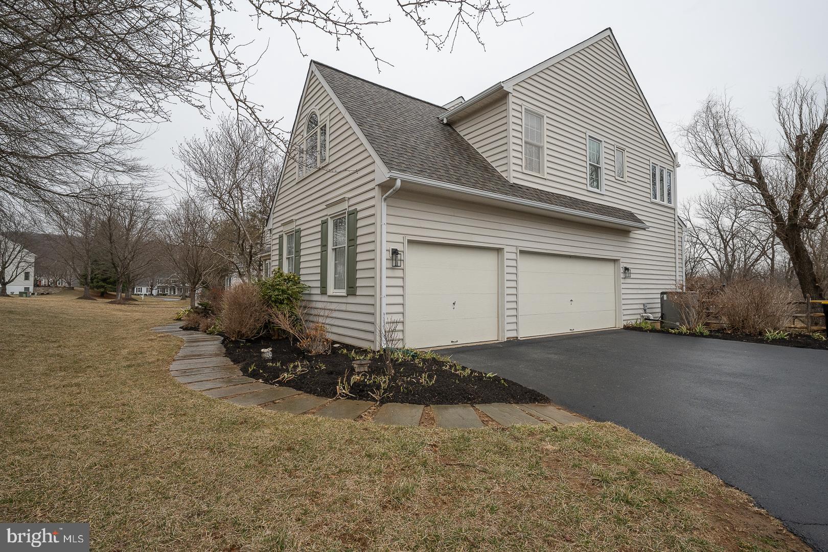 SUMMERHILL - Residential