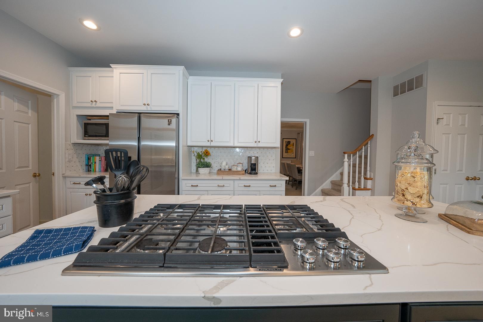 SUMMERHILL - Residential