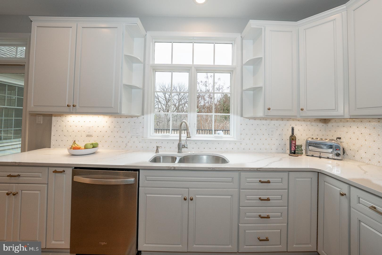 SUMMERHILL - Residential