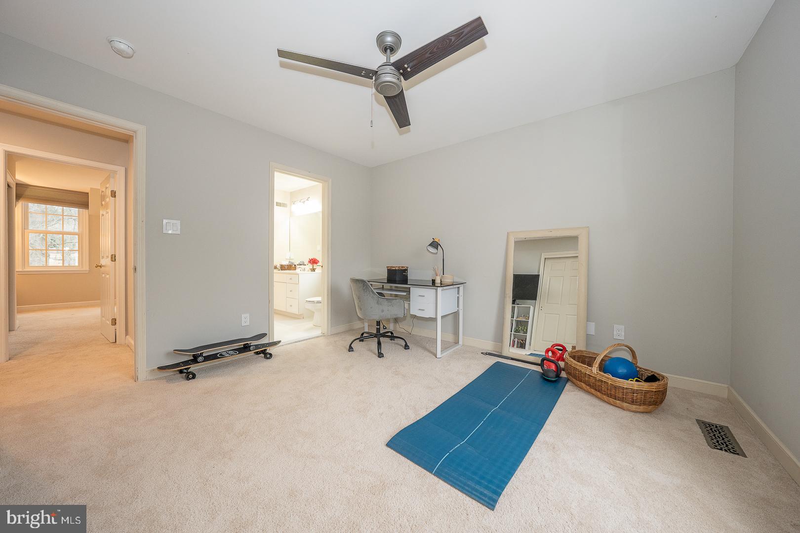SUMMERHILL - Residential