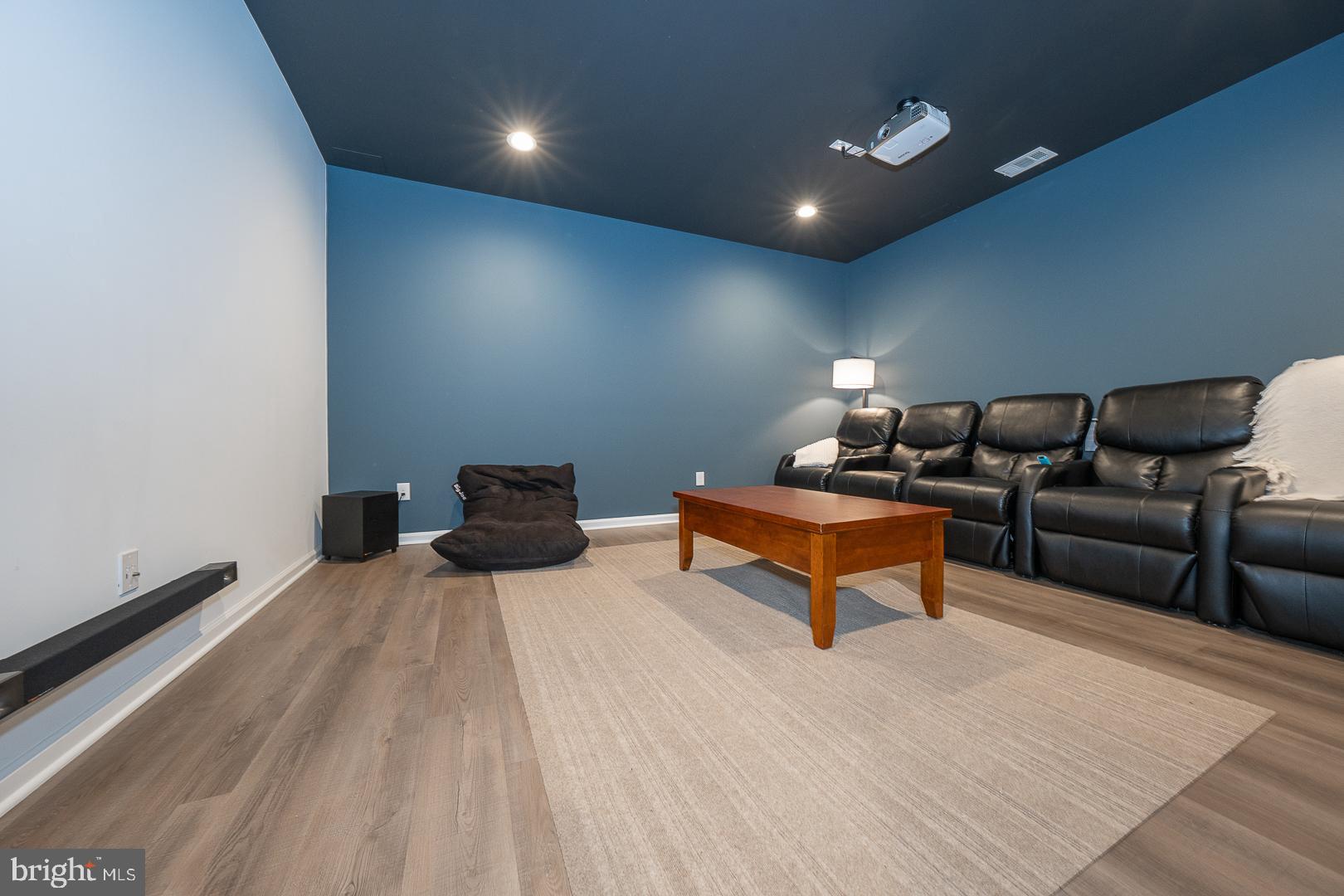 SUMMERHILL - Residential