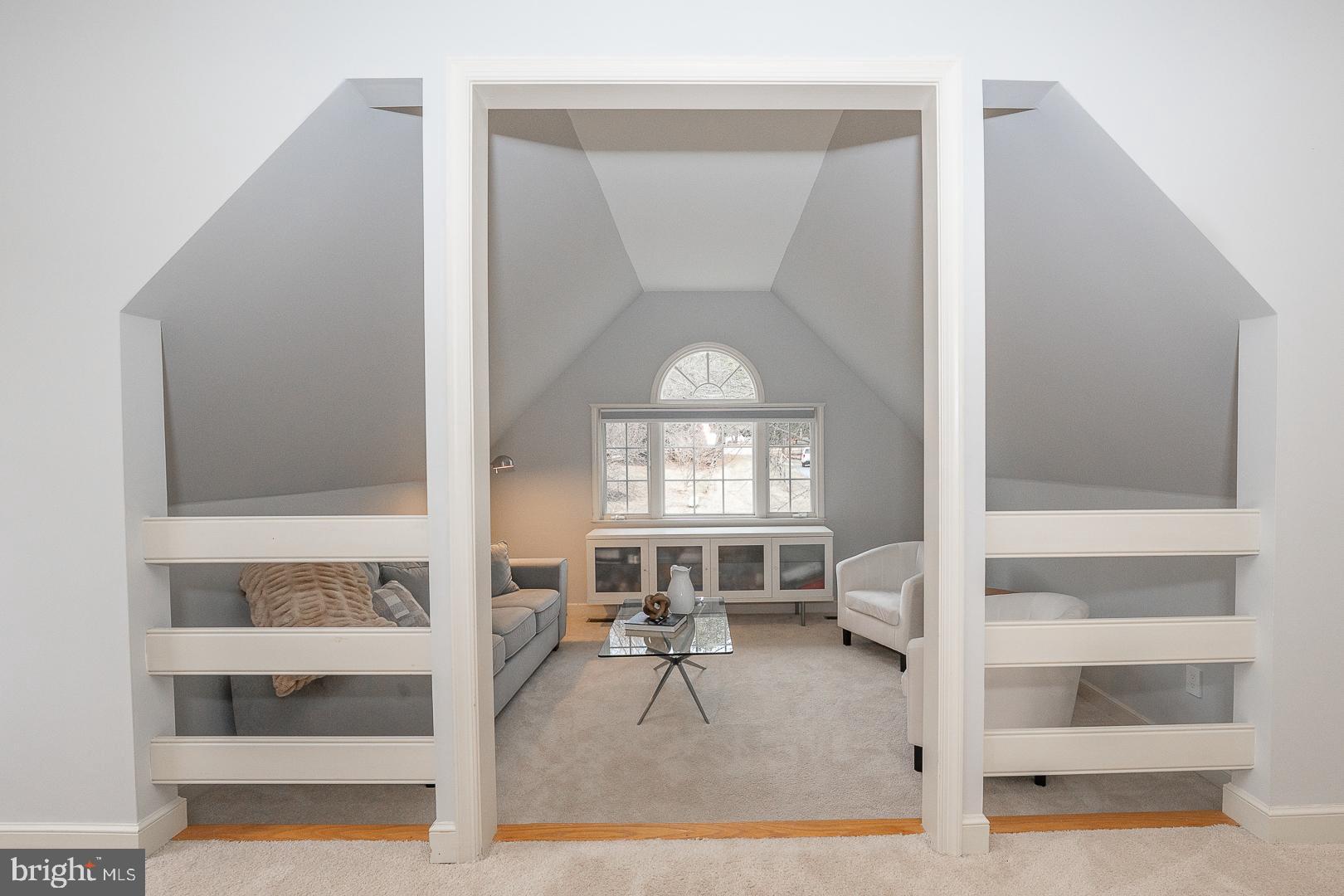 SUMMERHILL - Residential