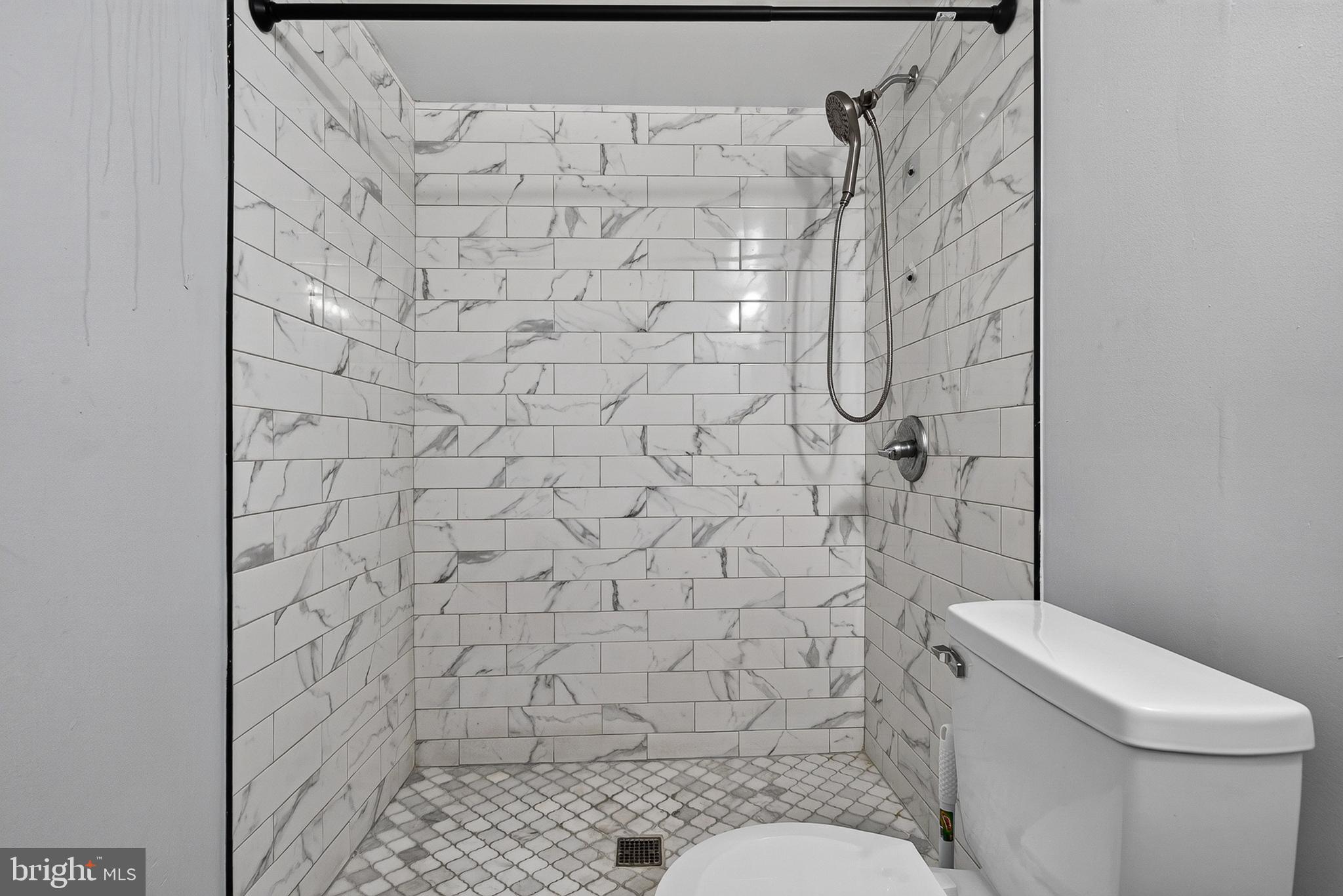 SANDTOWN-WINCHESTER - Residential