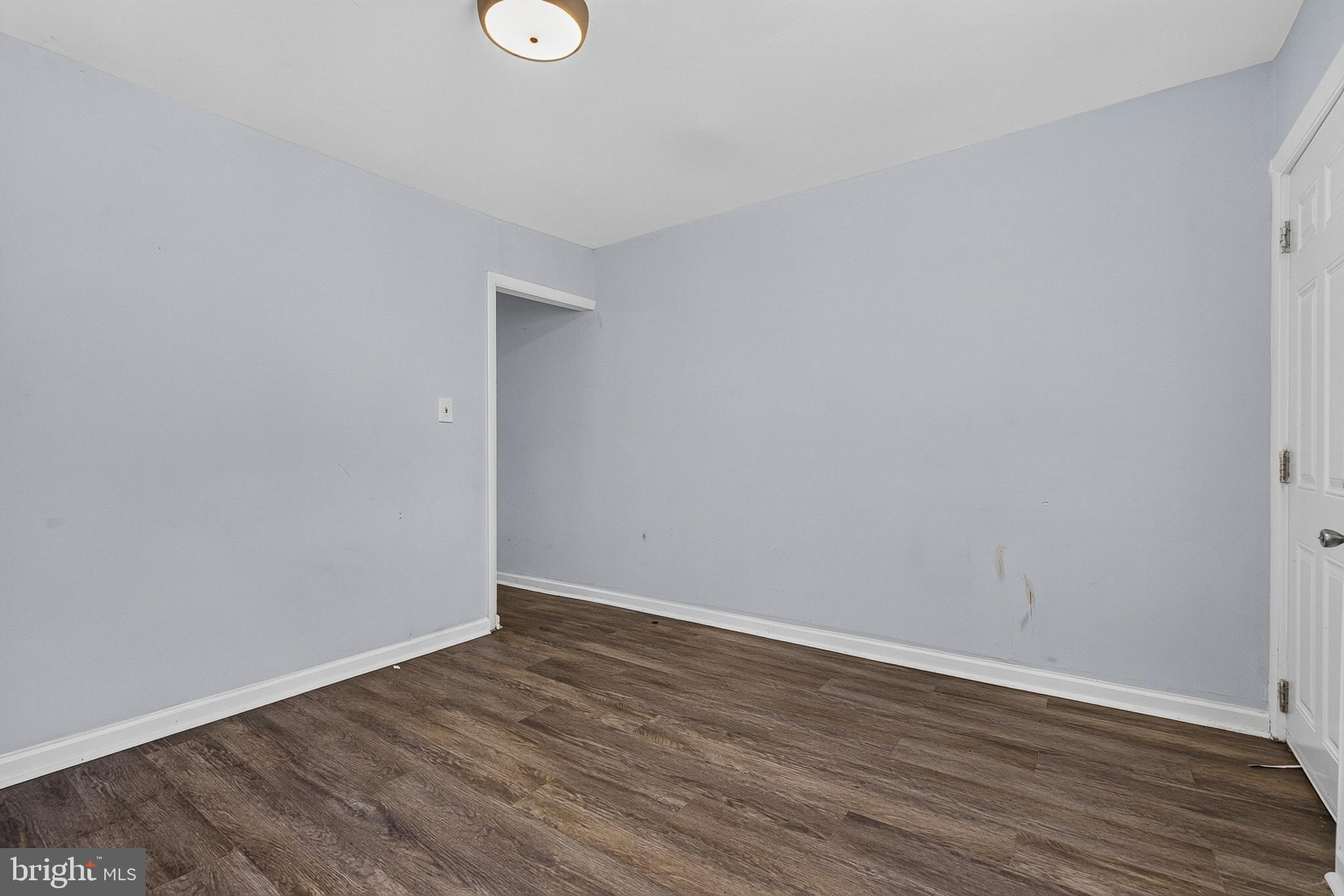 SANDTOWN-WINCHESTER - Residential