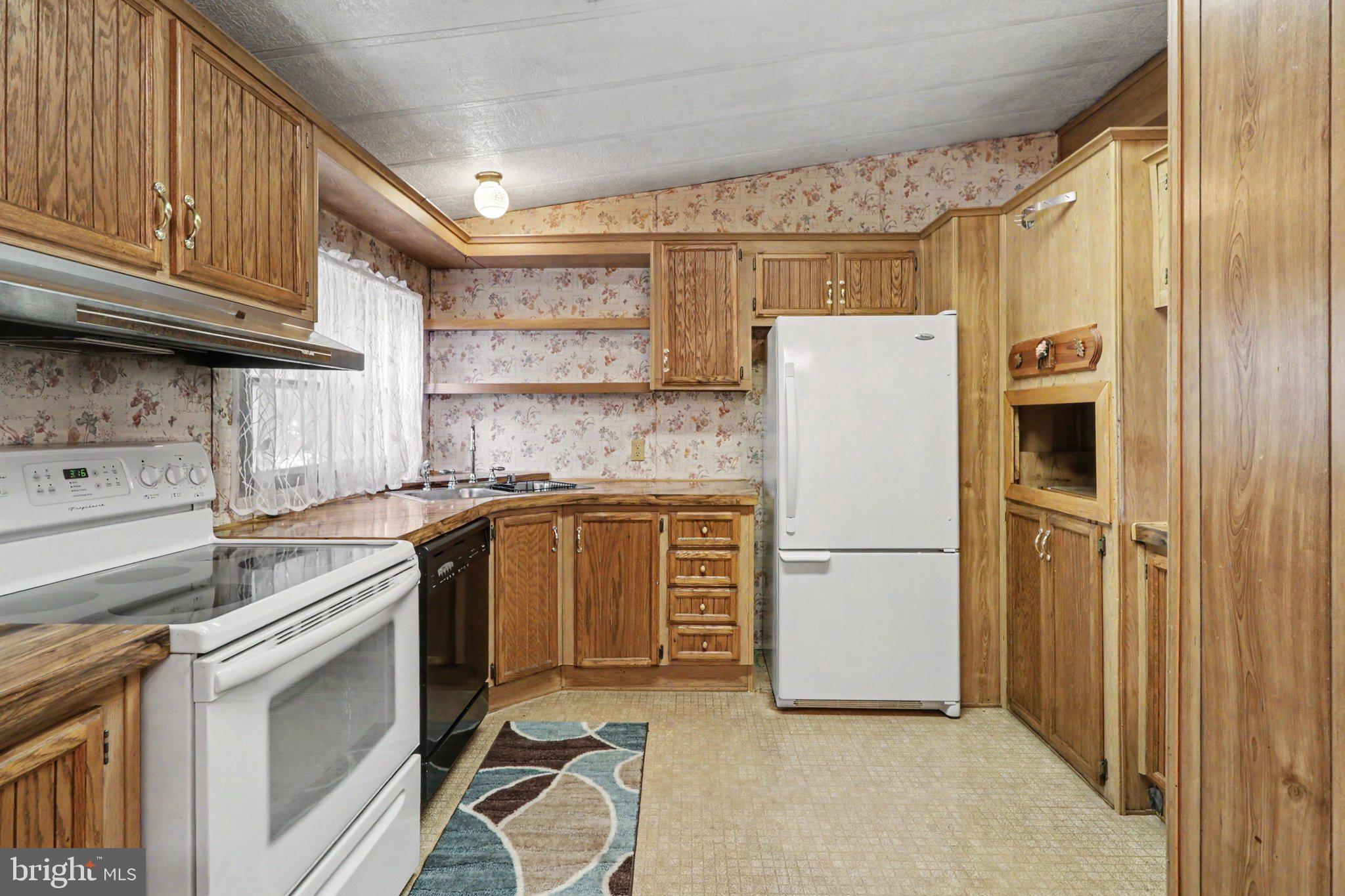 SOUTH LEBANON TOWNSHIP - Residential