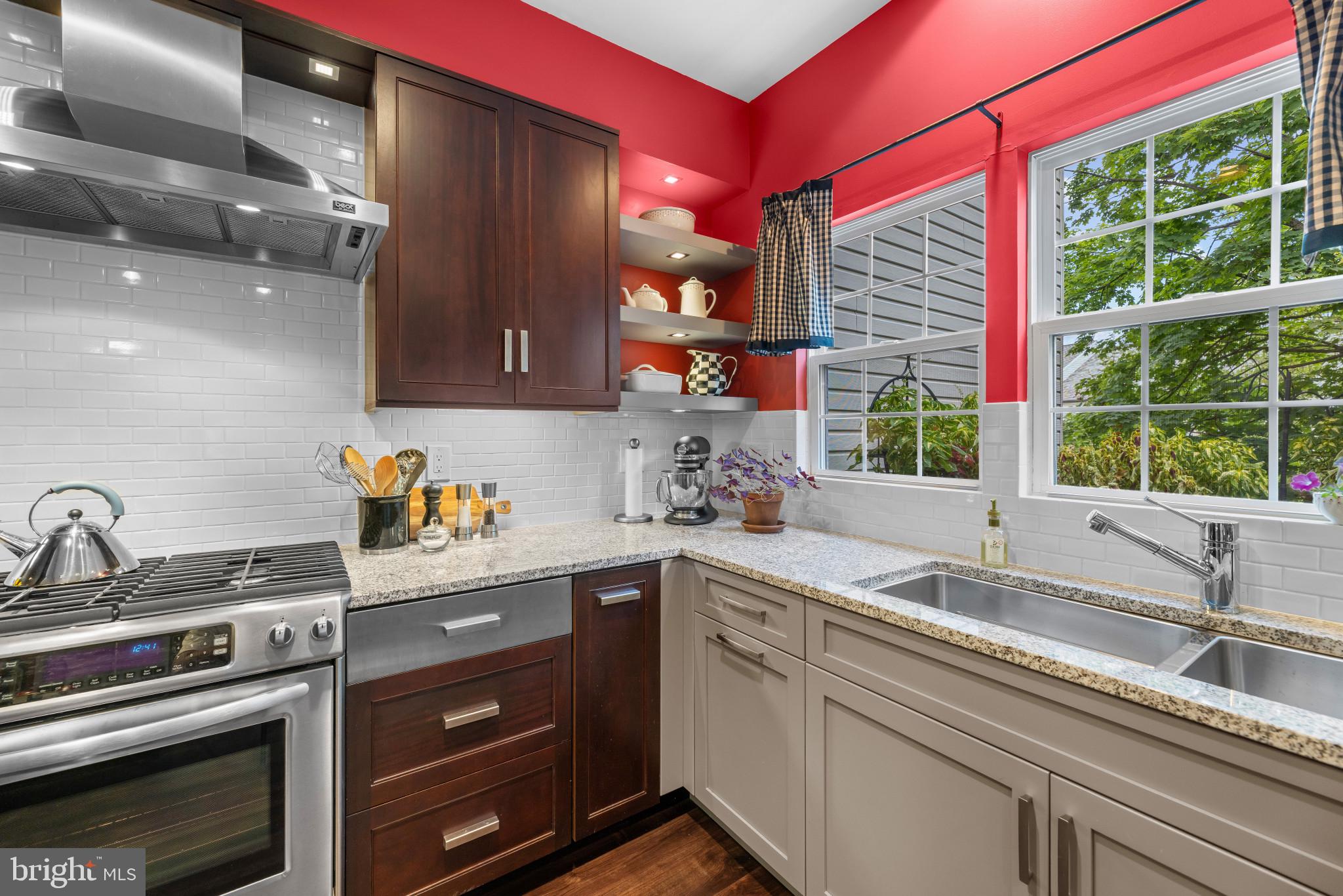DOMINION STATION - Residential