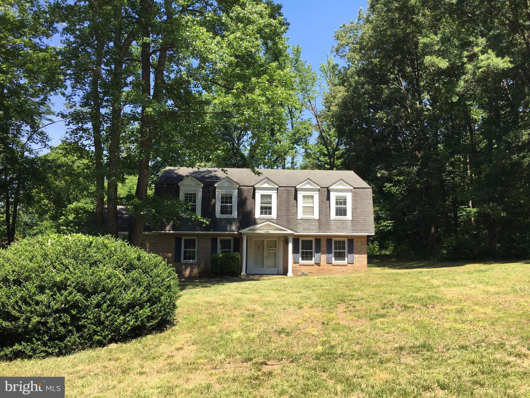 Colonial in Desirable Neighborhood! Recent Appraisal $270K! 4 Lg BDR's, Frml LR/DR, Spacious MBR/MBA with WIC, Crown Molding, Chair Rails, Huge 1.9 Acre Lot. Backs to Woods. Sold Strictly As-Is, Fixer Upper, Rehab. Cash, Investors, Renovation Loans Only. Any Inspections are for Info Purposes Only. Please Note: 2,366 Fin. Sq. Ft./1. 9 Acres (Tax Record Incorrect).