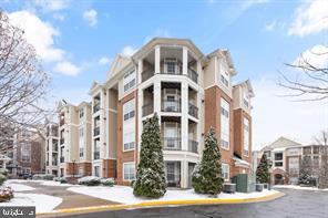 BRYSON AT WOODLAND PARK - Residential
