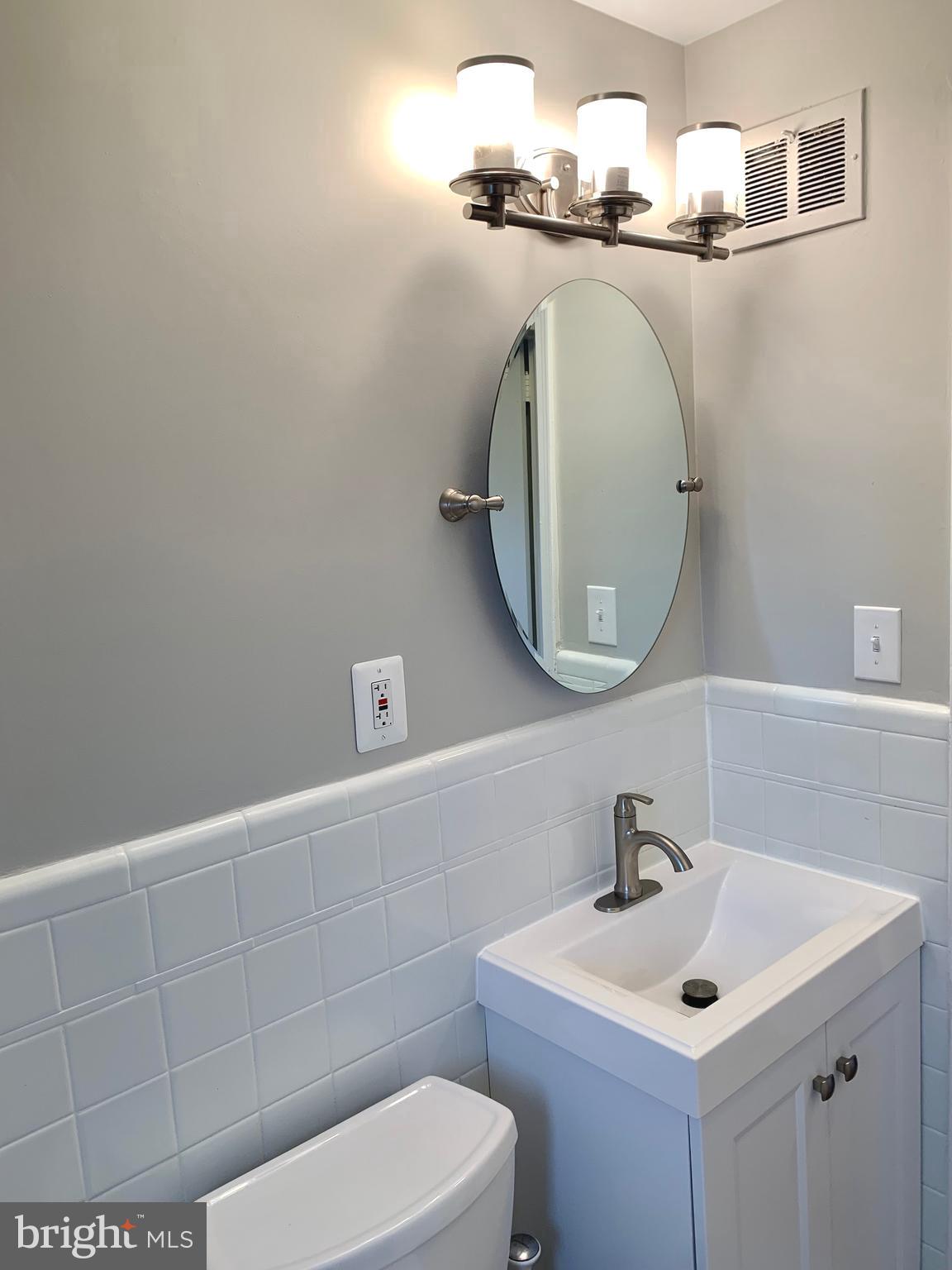 ARLINGTON HILLS - Residential Income