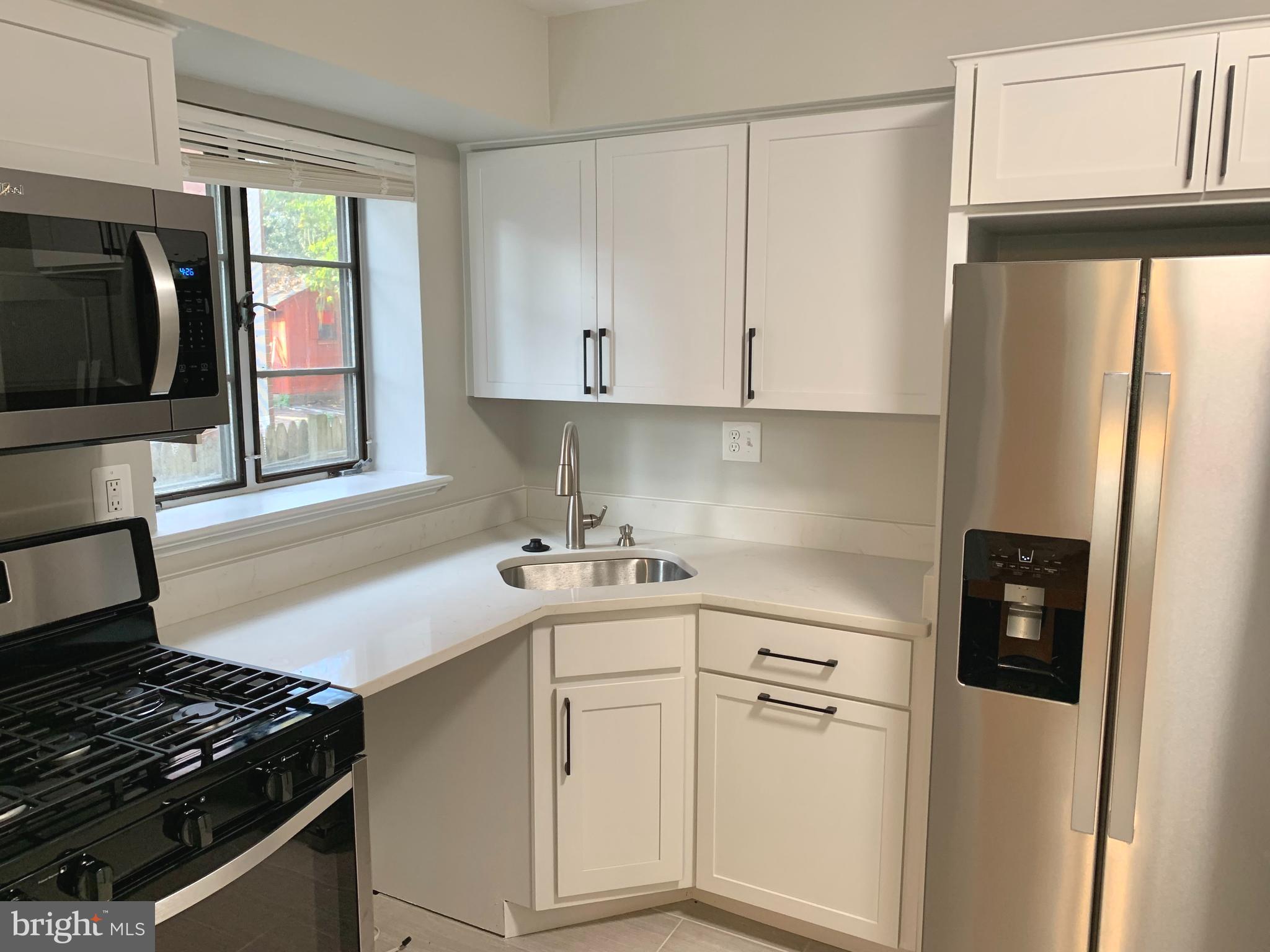 ARLINGTON HILLS - Residential Income