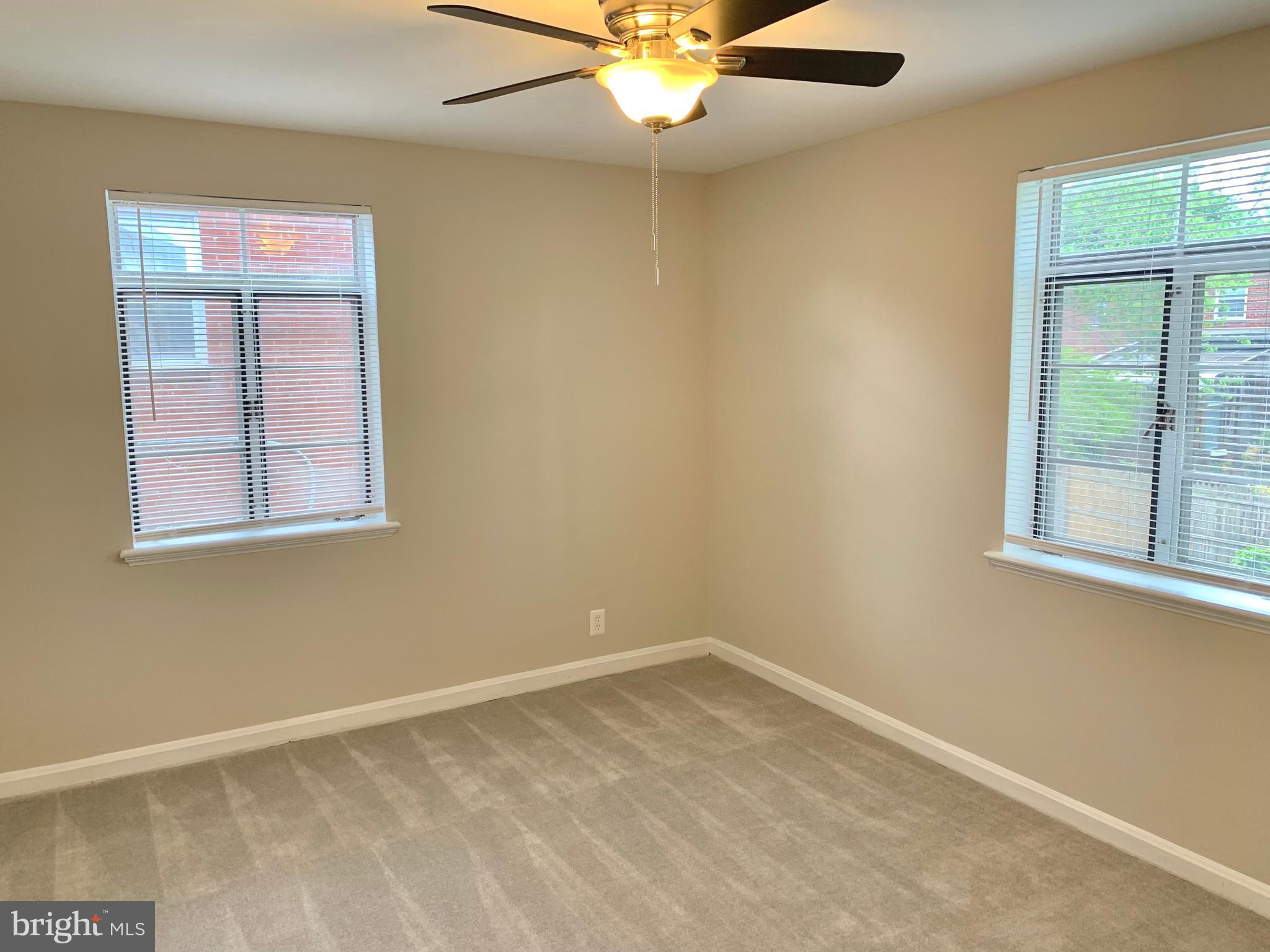 ARLINGTON HILLS - Residential Income