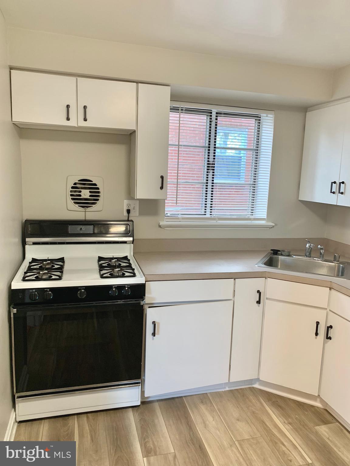 ARLINGTON HILLS - Residential Income