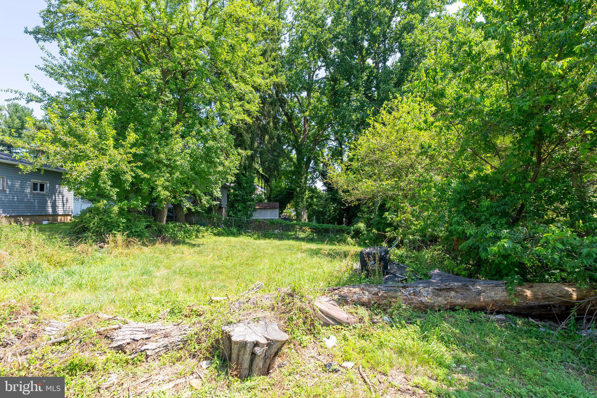 HAYWOOD HEIGHTS - Residential
