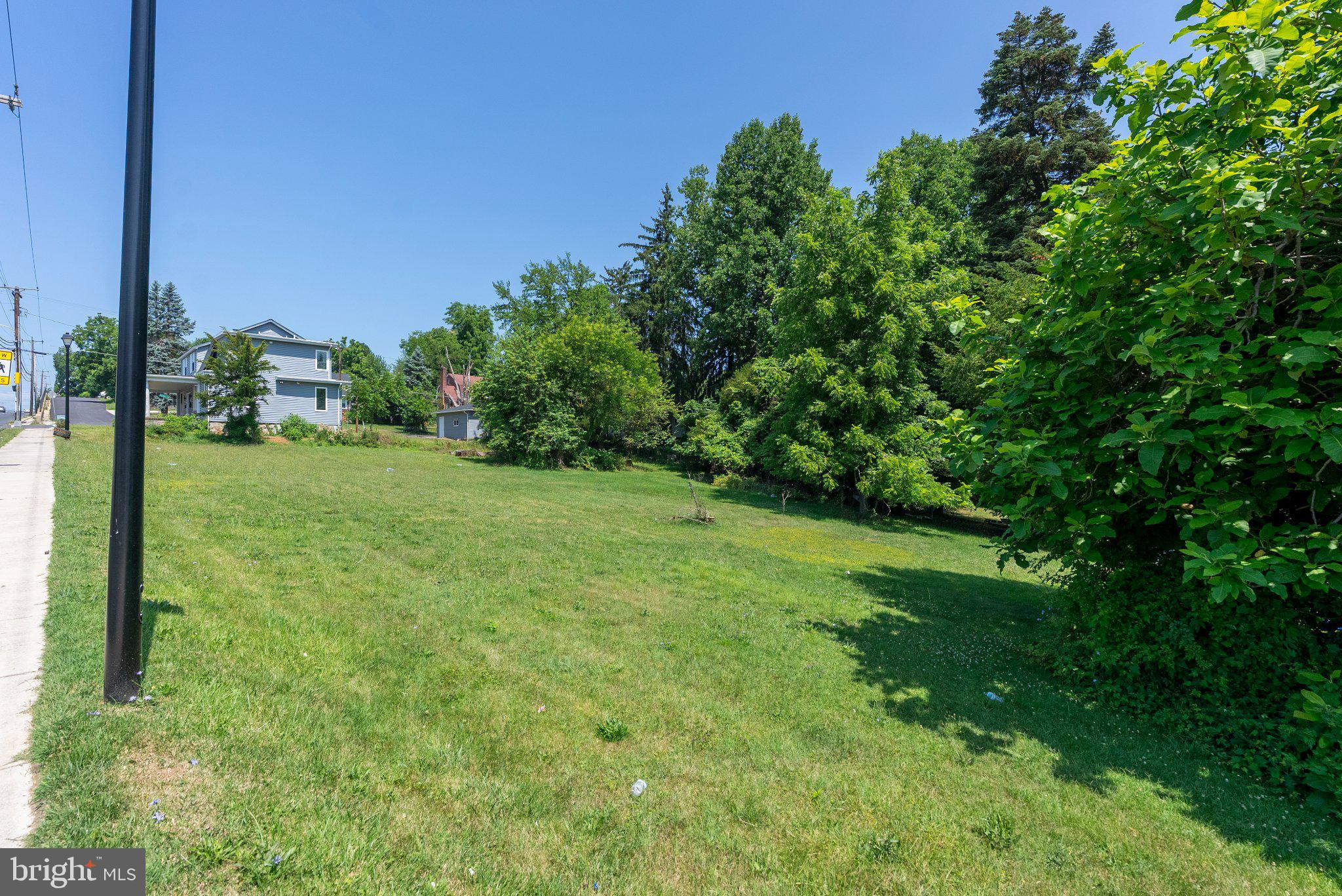 HAYWOOD HEIGHTS - Residential