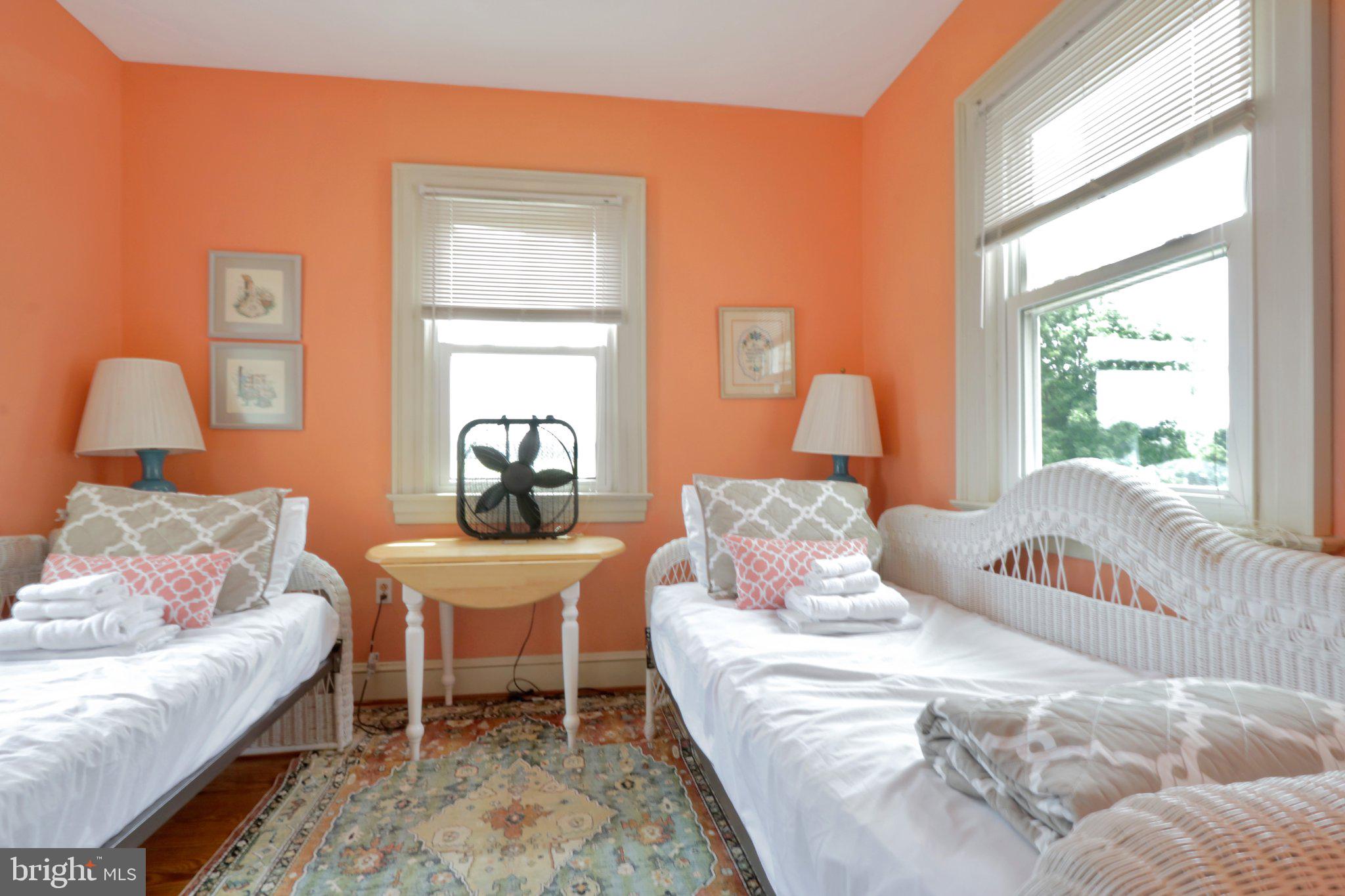 CAPE CHARLES - Residential