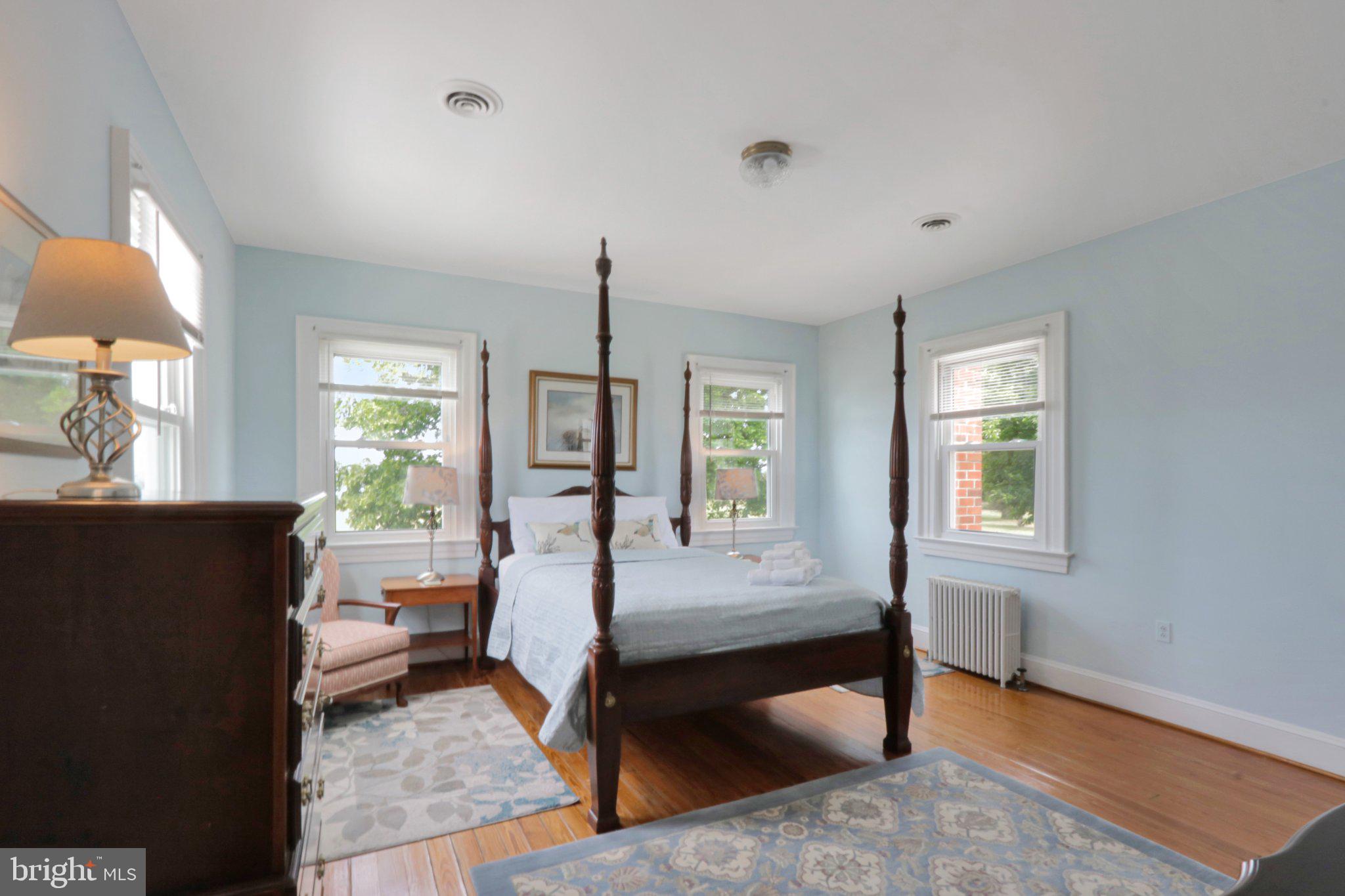 CAPE CHARLES - Residential