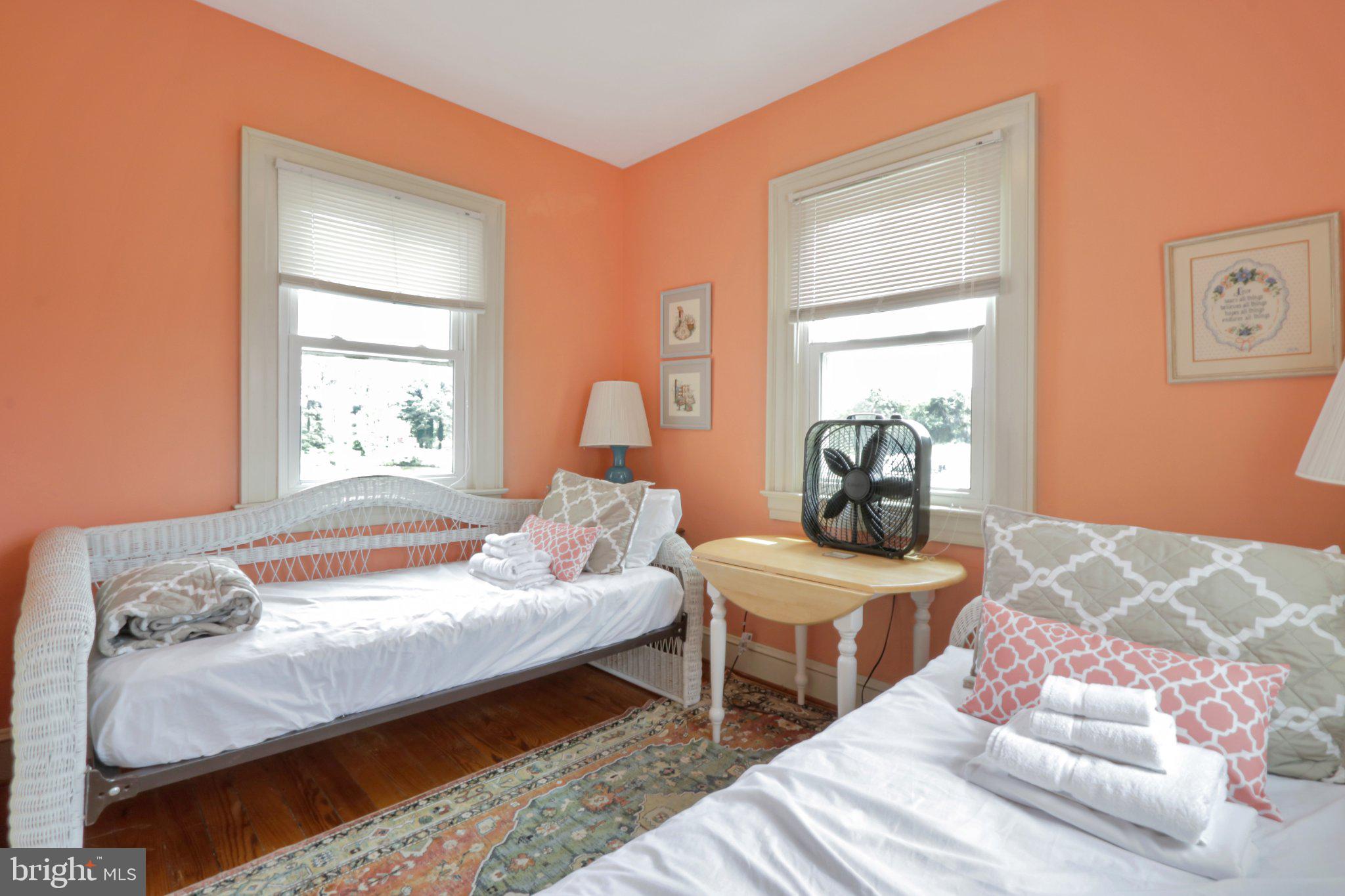 CAPE CHARLES - Residential