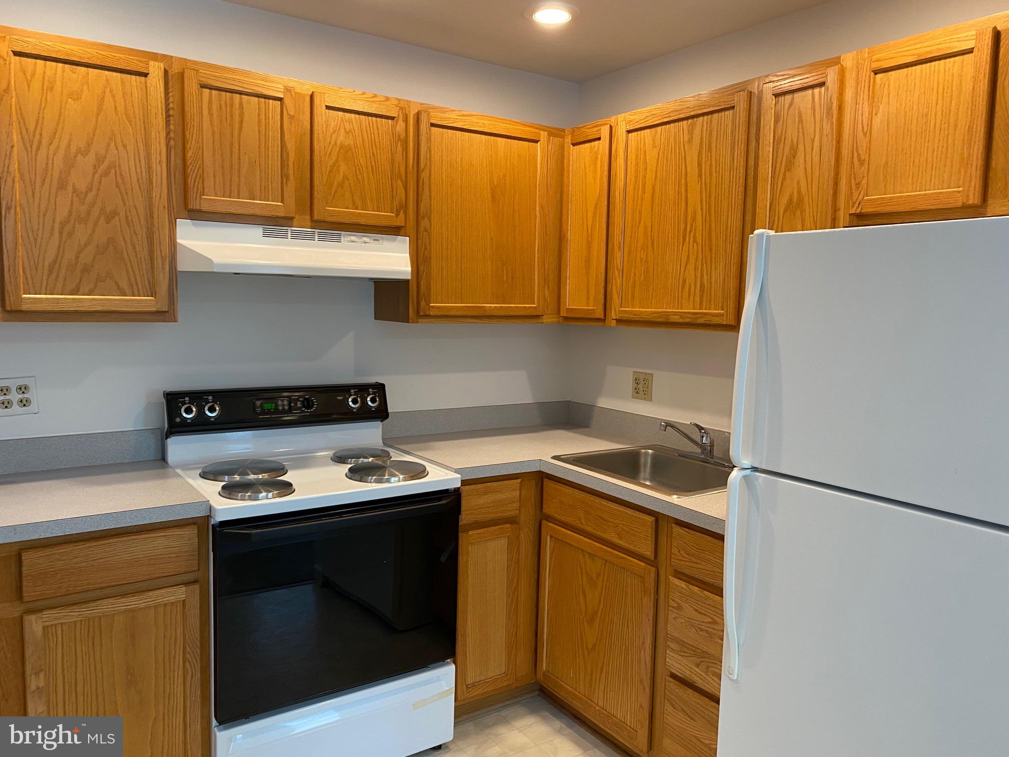 1st of 2 apartments for rent above a commercial space. Well/septic. 2 bedrooms 1 bath. Large eat in kitchen. Everything you need and like new. No washer/dryer but includes the electric. Available starting January 15st. Call for details. Looking for 640 or higher credit score and at least 2.5 times the rental rate as income before taxes.