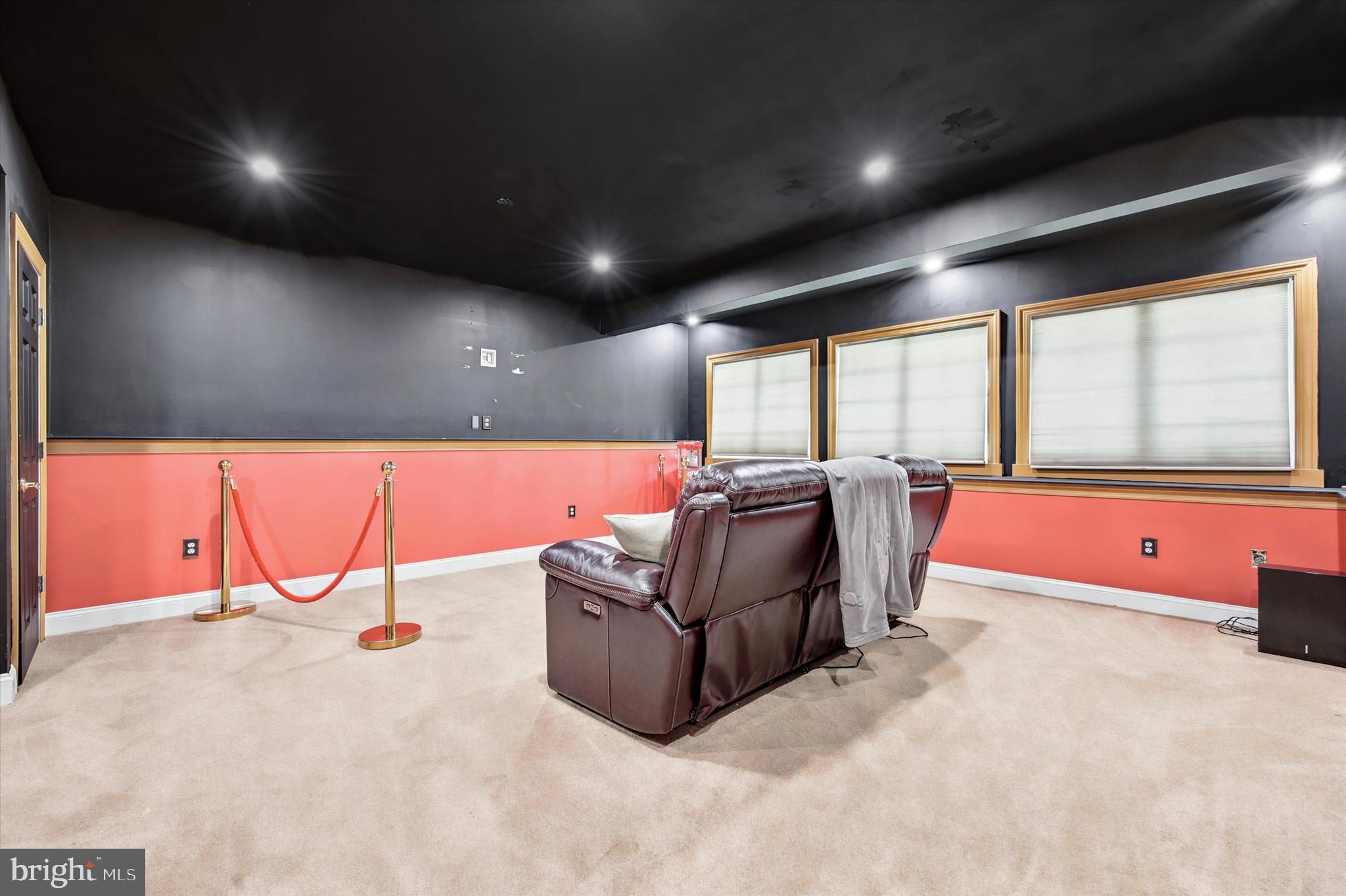LEDERACH GOLF FAIRWY - Residential