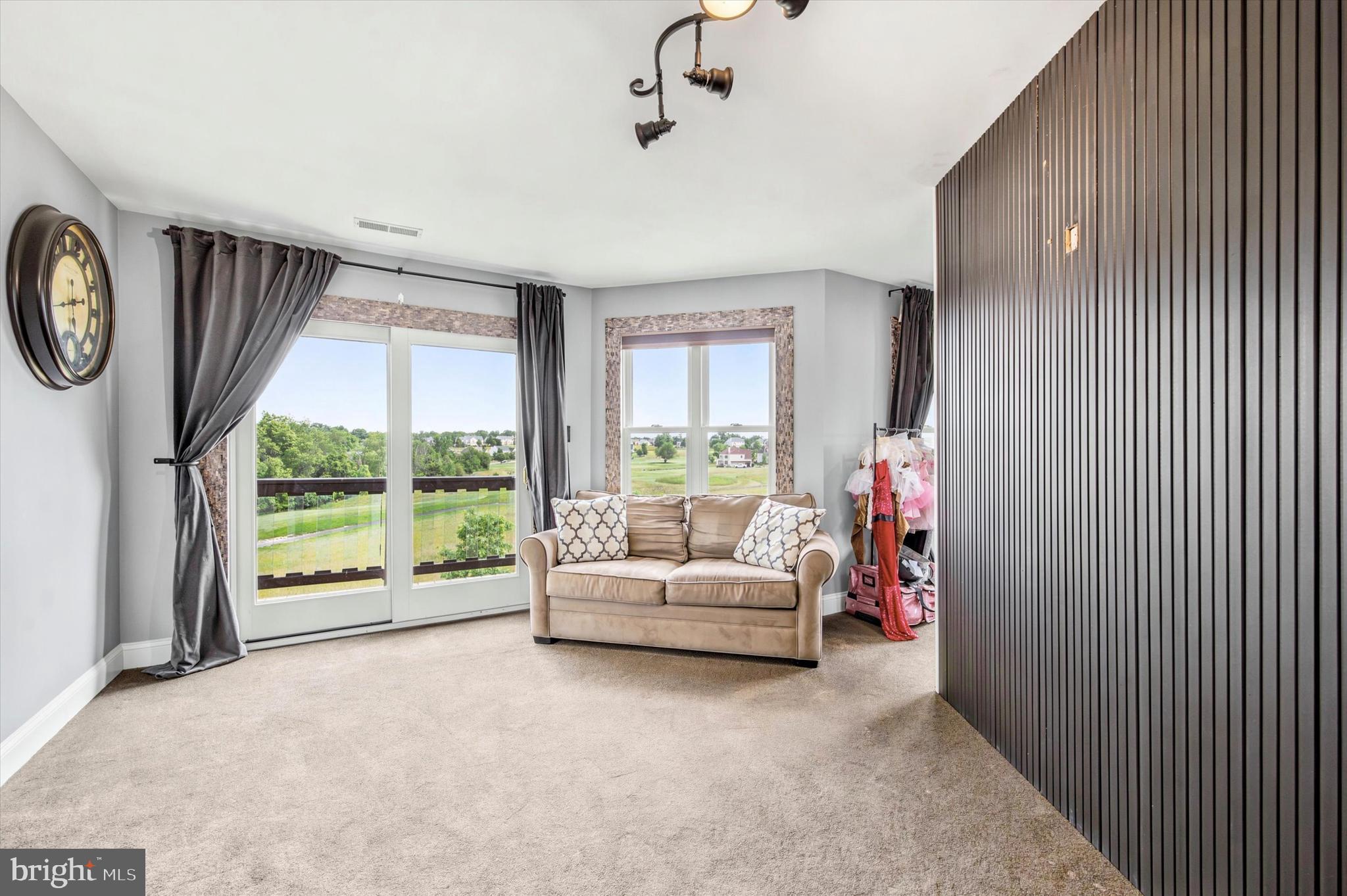 LEDERACH GOLF FAIRWY - Residential