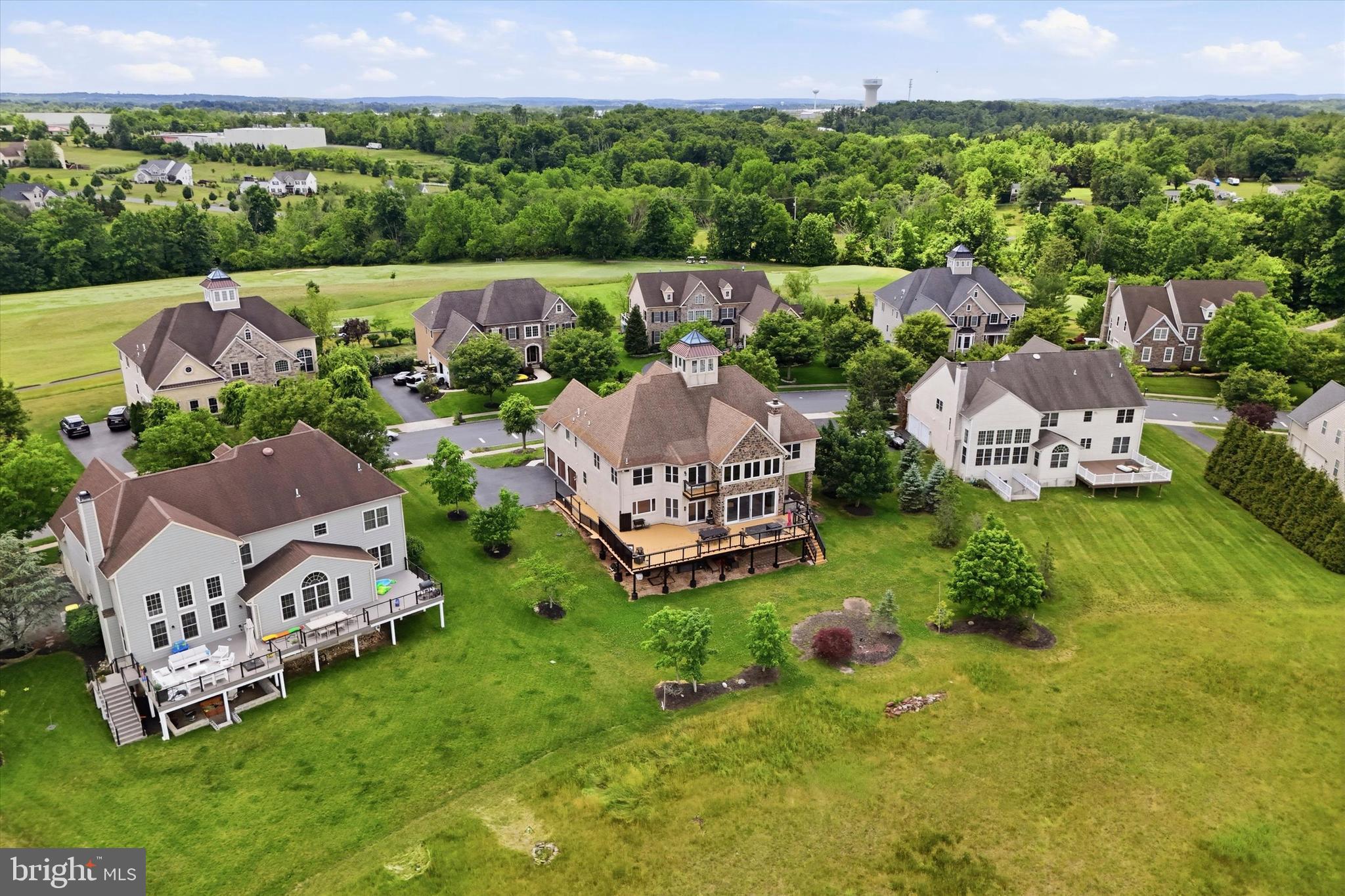 LEDERACH GOLF FAIRWY - Residential