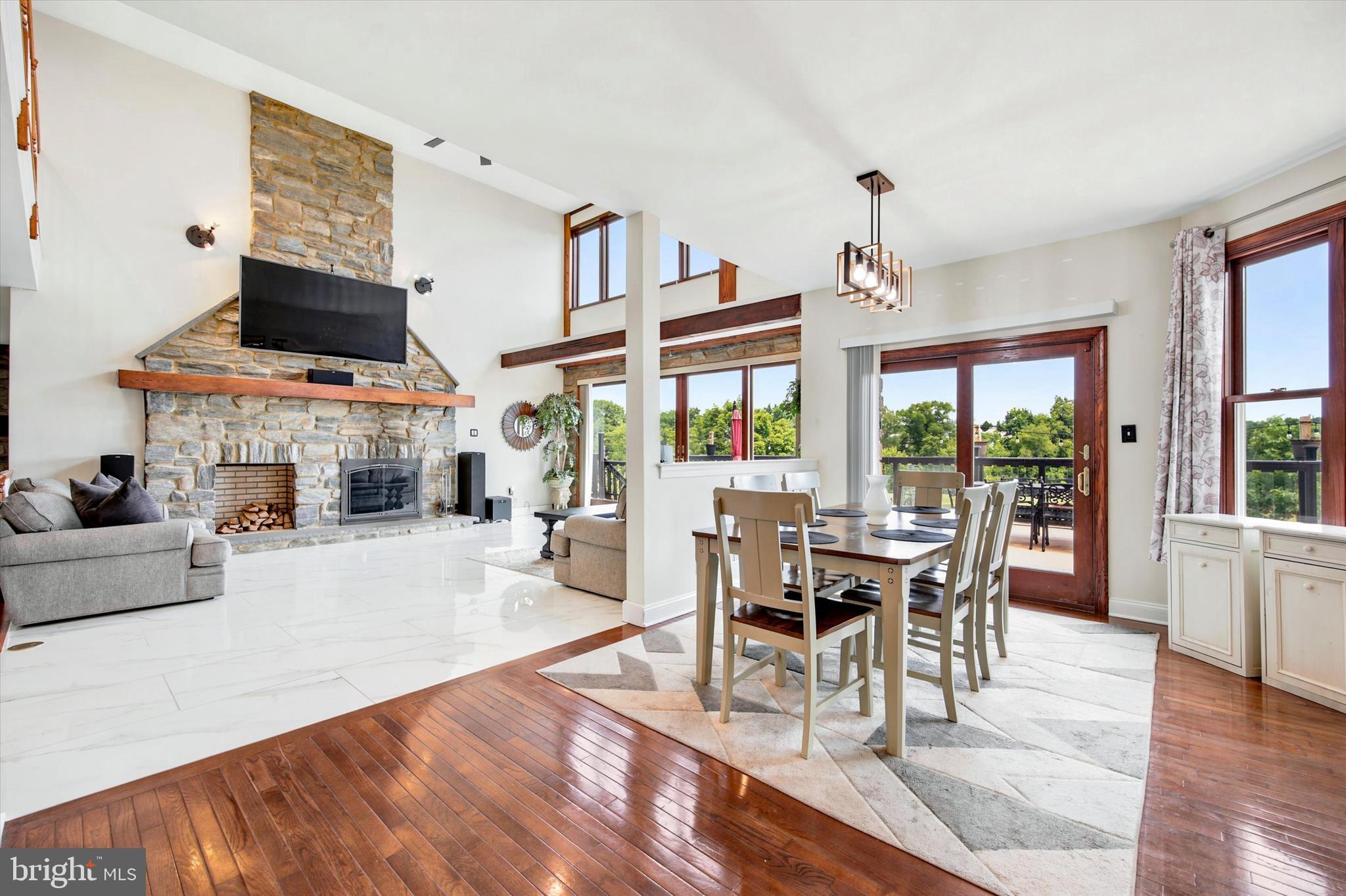 LEDERACH GOLF FAIRWY - Residential