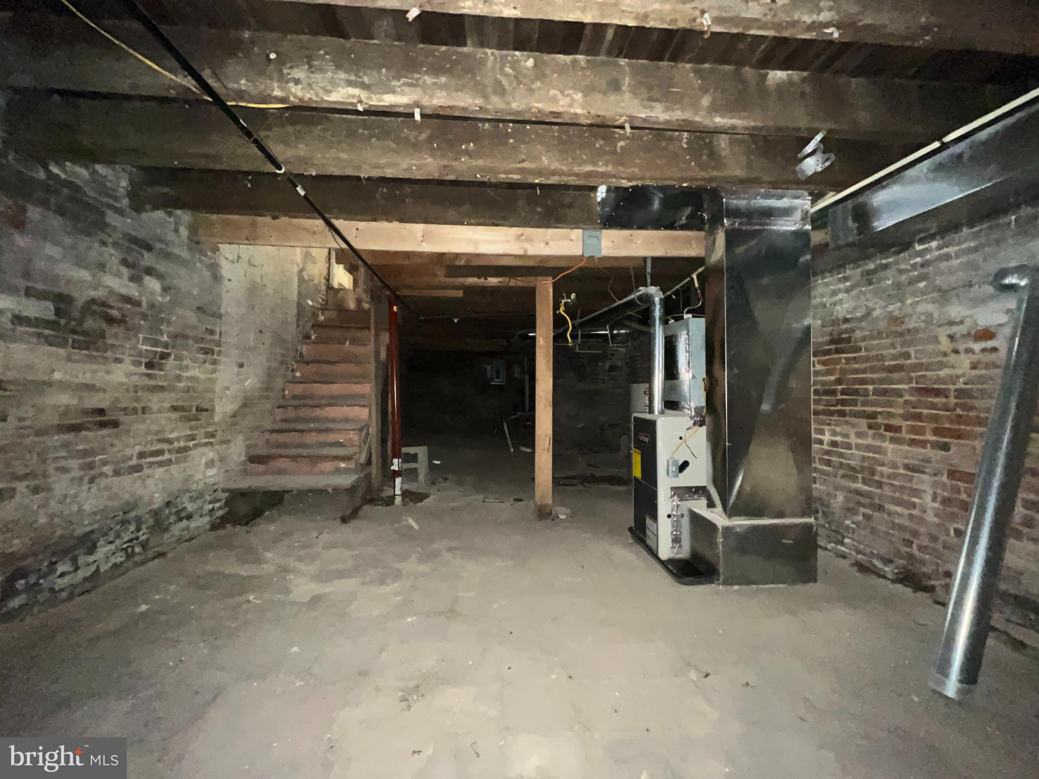 MIDTOWN EDMONDSON - Residential