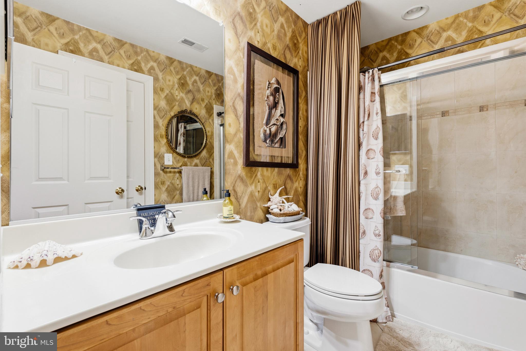 THE ENCLAVE AT ARUNDEL PRESERVE - Residential