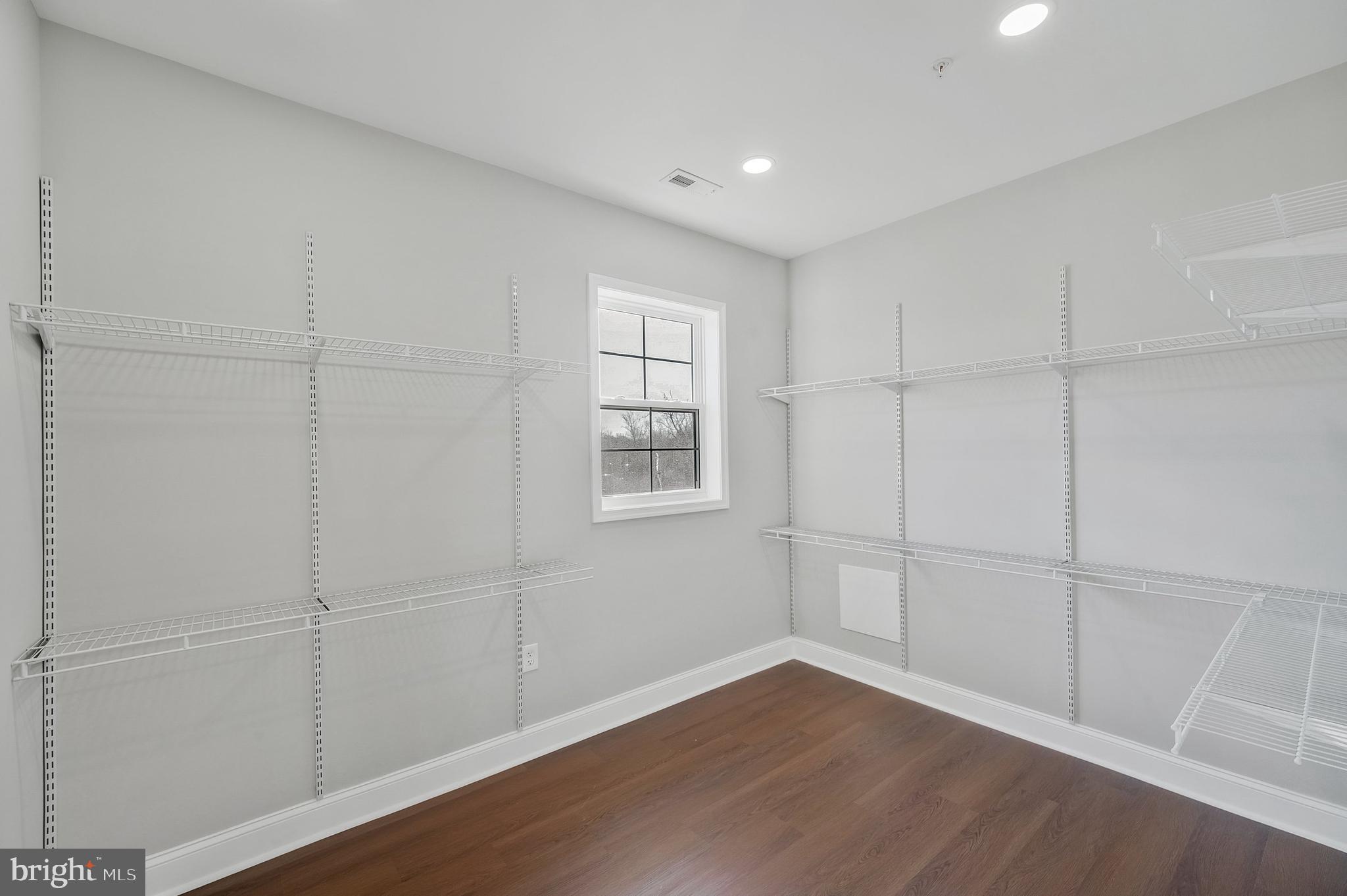 HYNESBORO PARK - Residential