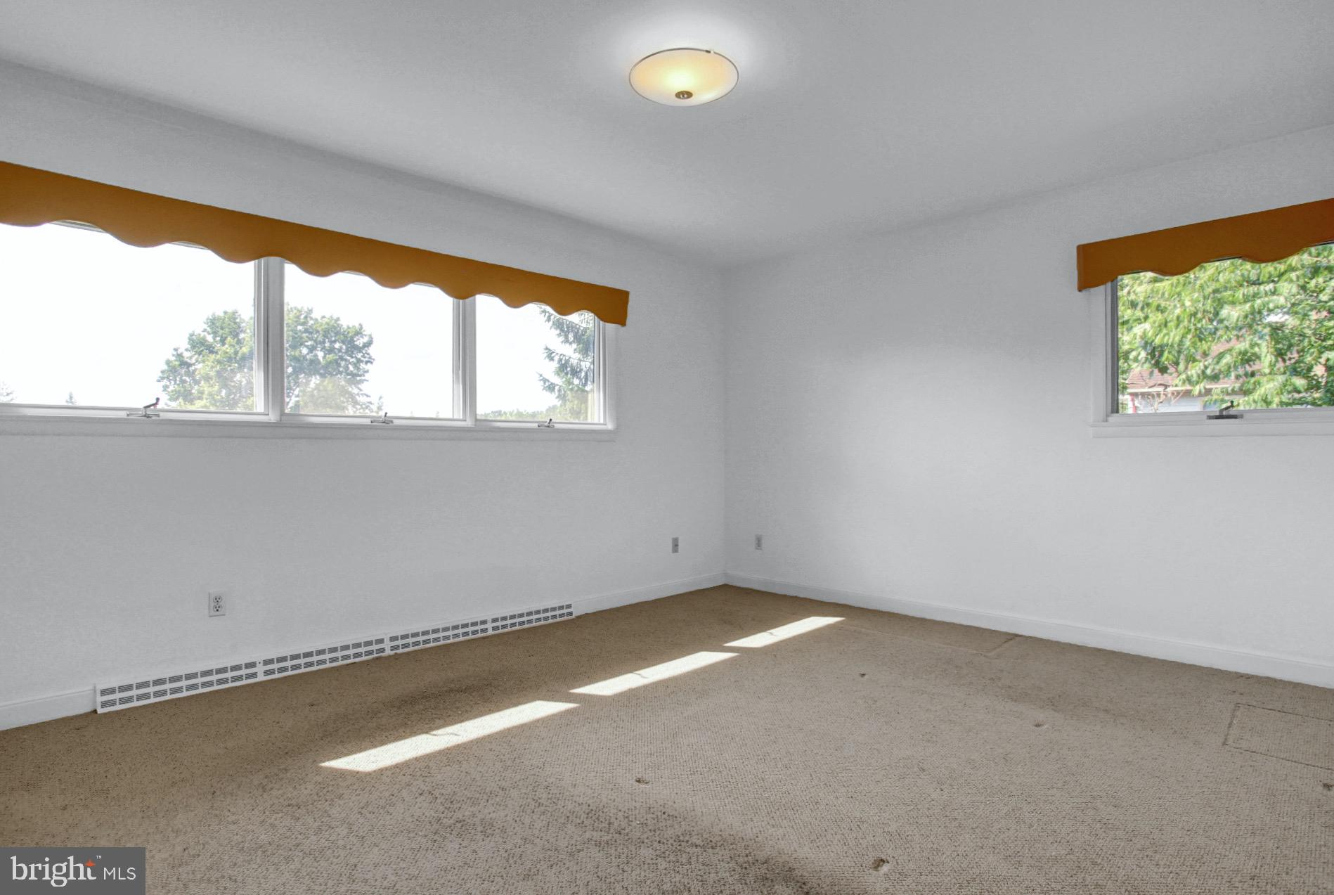 HAMPDEN HEIGHTS - Residential