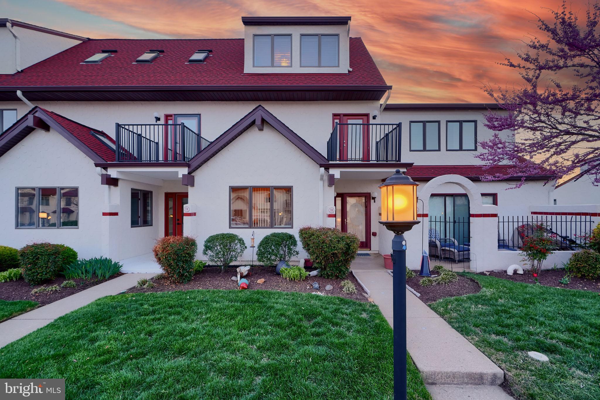Welcome to this  beautiful 3 level Lake Front condominium.  This unit offers a  breathtaking panoramic lake  view coupled with a partial water view of the scenic Chester River.  The new owner's will love the "amenity rich" sought after community of Queens Landing. This waterfront community offers a Private Marina, Renovated Clubhouse , River Front Pool, Fitness Center, indoor Racketball ,  4 new Pickle Ball courts, waterfront walking/jogging path, Kayak launch and more.... The interior has many recent upgrades to include; Roof, D/W,  HVAC, water heater, New Stove and renovated Deck area. Family Room with Fireplace & walkout to lakeview rear deck. Property is priced to sell and is awaiting it's new owner.   Easy to Show and existing furniture is negotiable if new buyer would like any of the items to remain.  Please note: Tax record interior square footage may be incorrect.
