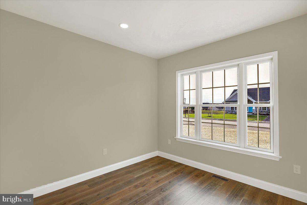 THE ESTATES AT HEARTHSIDE - Residential