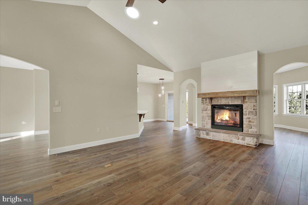 THE ESTATES AT HEARTHSIDE - Residential